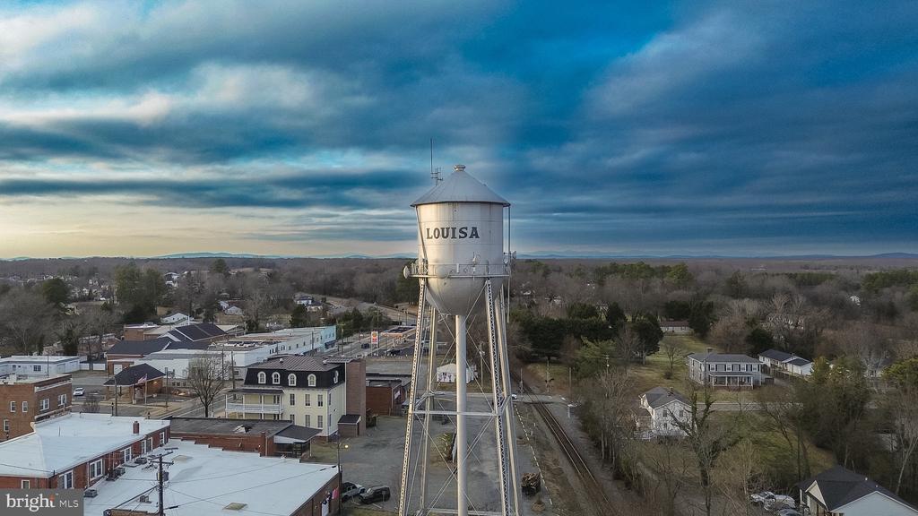 101 PATRICK HENRY DR, LOUISA, Virginia 23093, ,Residential,101 PATRICK HENRY DR,VALA2009086 MLS # VALA2009086