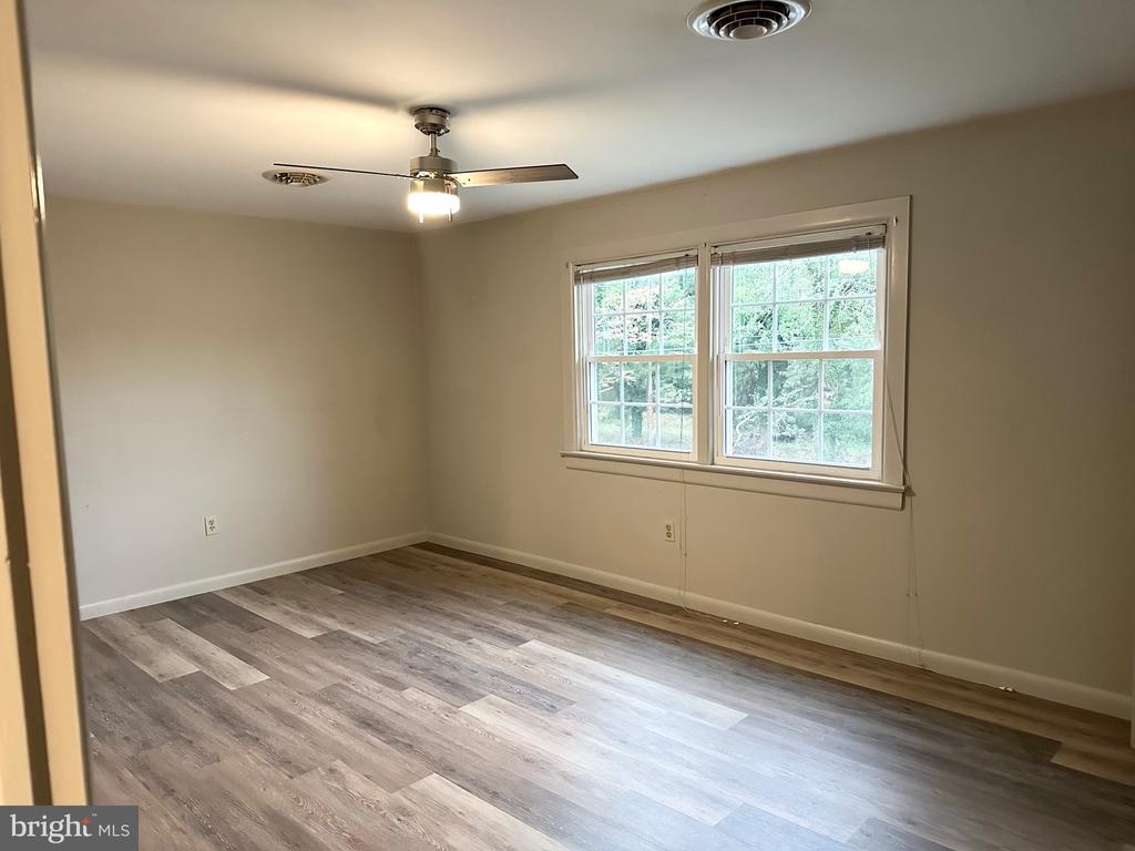 101 PATRICK HENRY DR, LOUISA, Virginia 23093, ,Residential,101 PATRICK HENRY DR,VALA2009088 MLS # VALA2009088