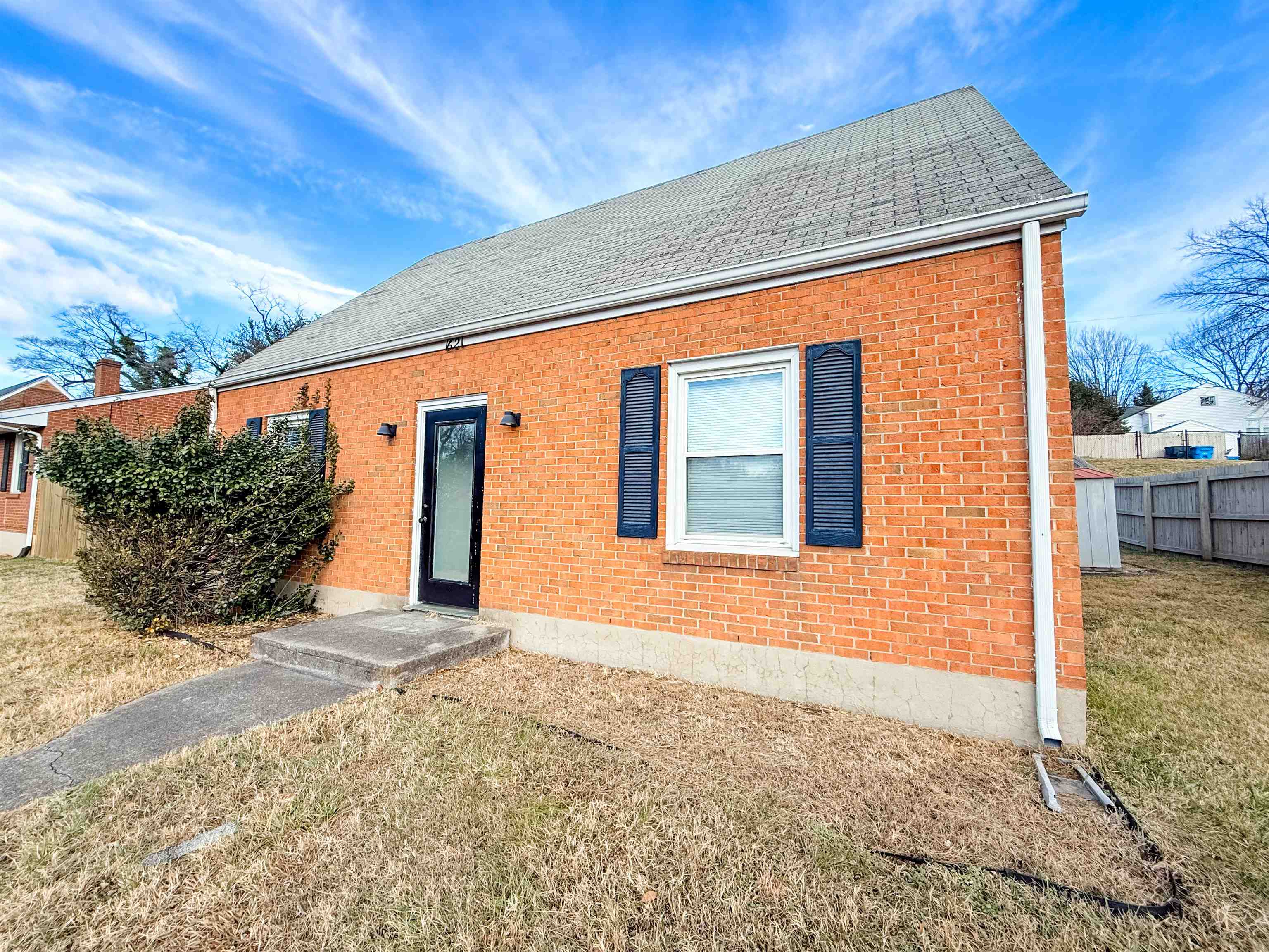 1621 BRANDON AVE, ROANOKE, Virginia 24015, ,Residential,1621 BRANDON AVE,672197 MLS # 672197