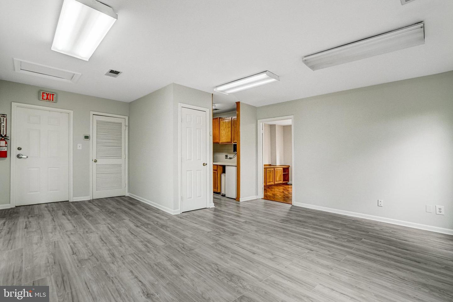 4324-B EVERGREEN LN #F2-2, ANNANDALE, Virginia 22003, ,Land,For sale,4324-B EVERGREEN LN #F2-2,VAFX2261132 MLS # VAFX2261132