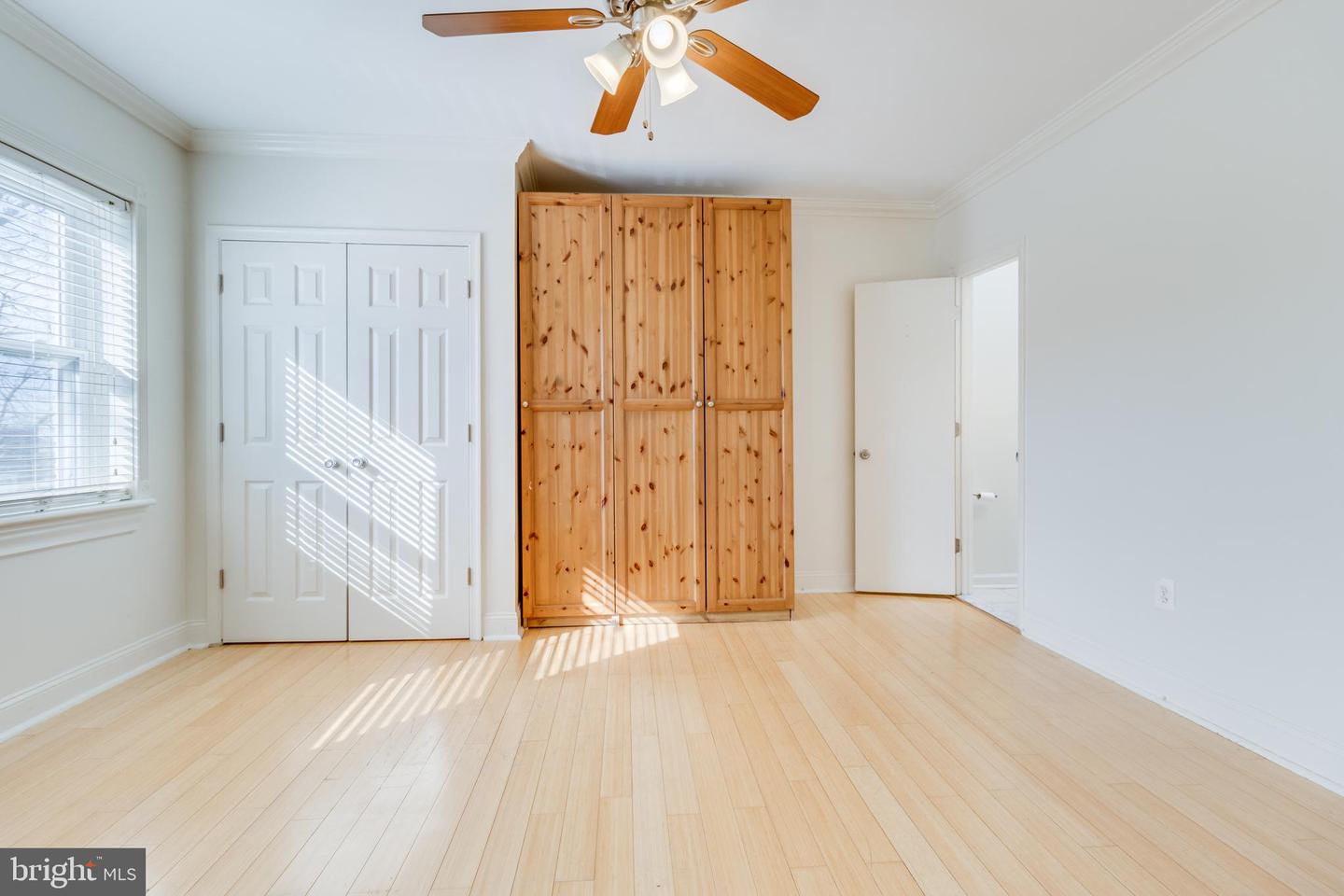 1238 QUEEN ST NE #3, WASHINGTON, District Of Columbia 20002, 2 Bedrooms Bedrooms, ,1 BathroomBathrooms,Residential,For sale,1238 QUEEN ST NE #3,DCDC2153210 MLS # DCDC2153210