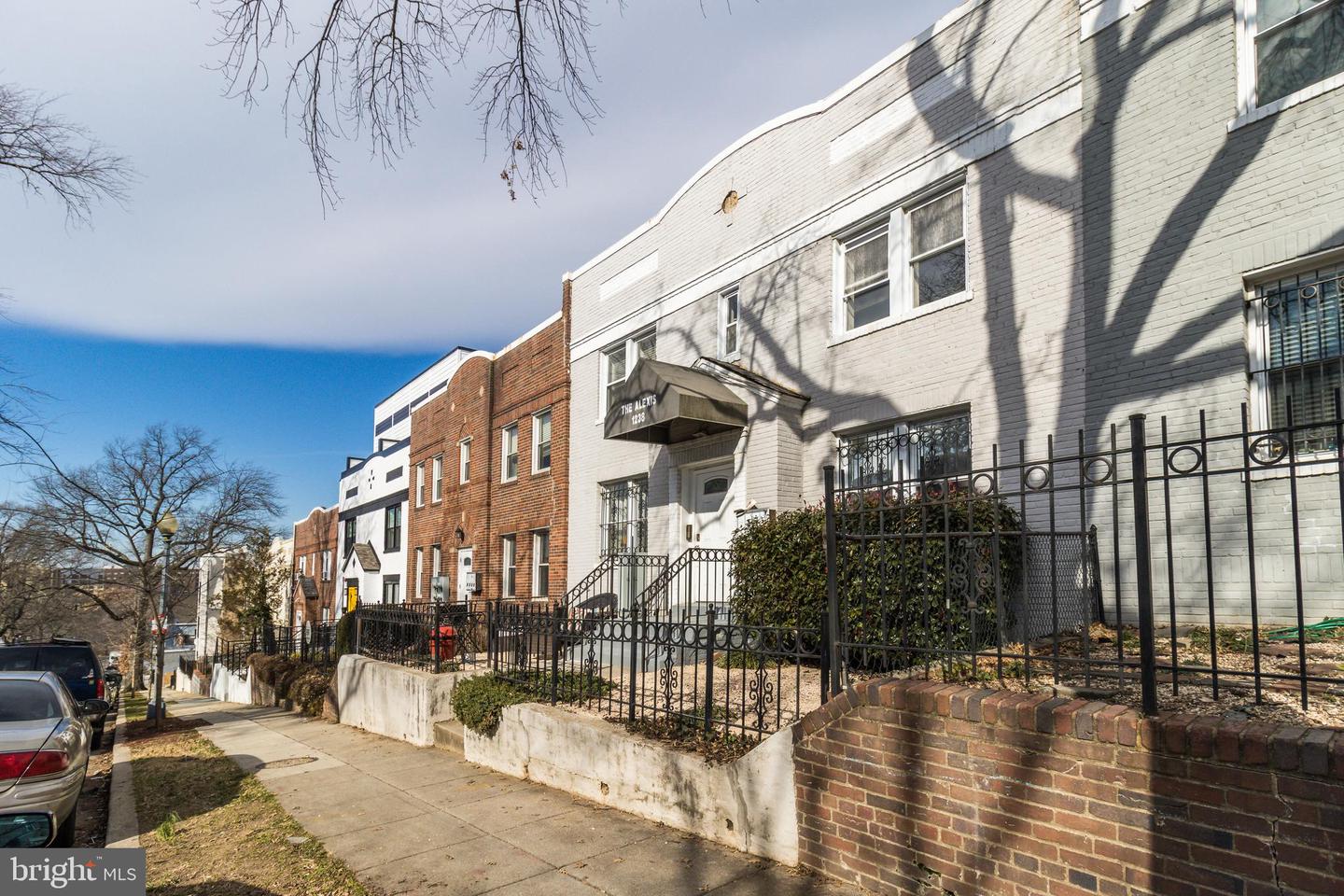 1238 QUEEN ST NE #3, WASHINGTON, District Of Columbia 20002, 2 Bedrooms Bedrooms, ,1 BathroomBathrooms,Residential,For sale,1238 QUEEN ST NE #3,DCDC2153210 MLS # DCDC2153210