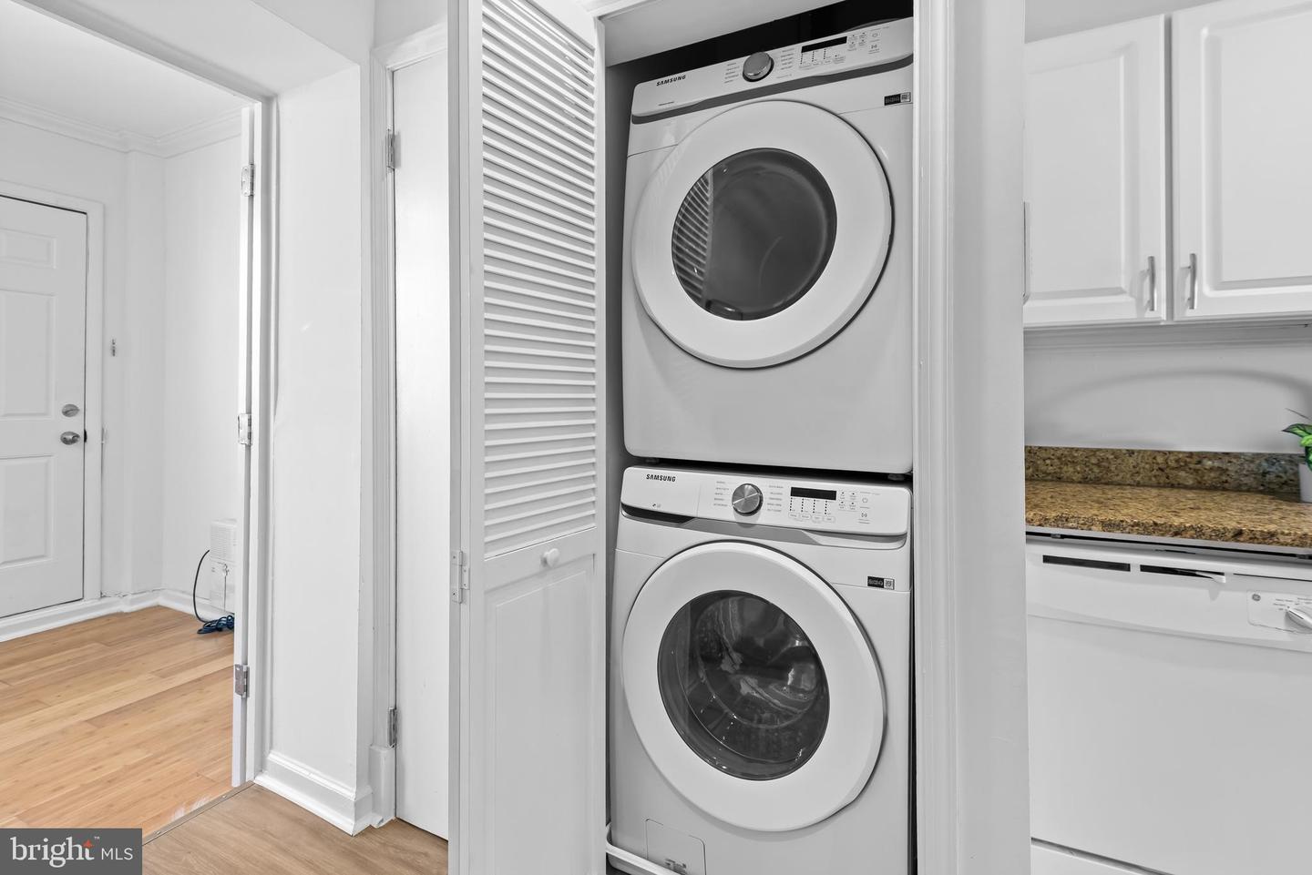 1238 QUEEN ST NE #3, WASHINGTON, District Of Columbia 20002, 2 Bedrooms Bedrooms, ,1 BathroomBathrooms,Residential,For sale,1238 QUEEN ST NE #3,DCDC2153210 MLS # DCDC2153210