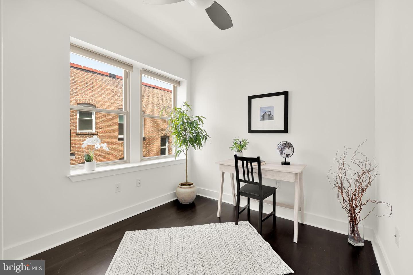 3511 13TH ST NW #404, WASHINGTON, District Of Columbia 20010, 2 Bedrooms Bedrooms, ,1 BathroomBathrooms,Residential,For sale,3511 13TH ST NW #404,DCDC2183882 MLS # DCDC2183882