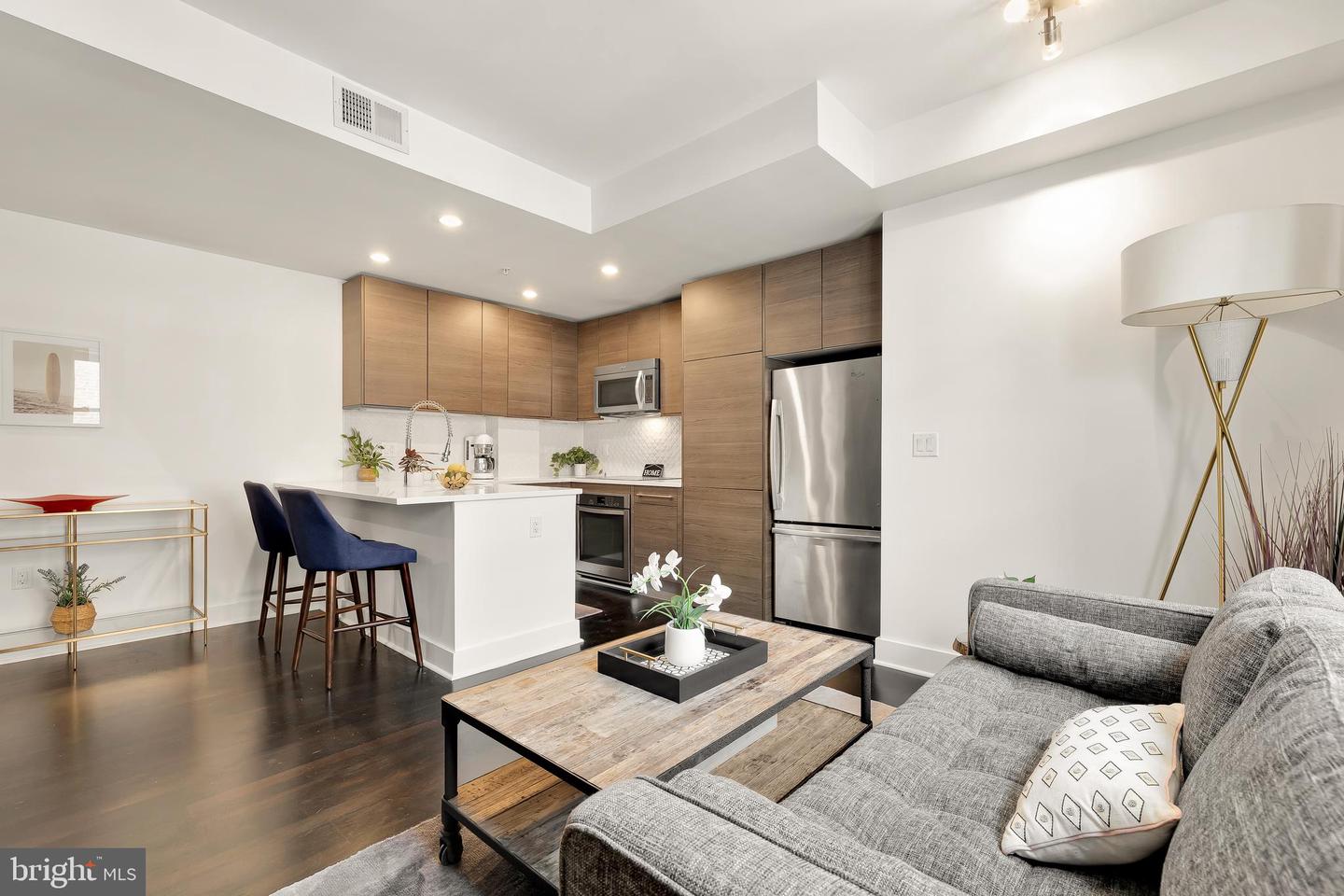 3511 13TH ST NW #404, WASHINGTON, District Of Columbia 20010, 2 Bedrooms Bedrooms, ,1 BathroomBathrooms,Residential,For sale,3511 13TH ST NW #404,DCDC2183882 MLS # DCDC2183882