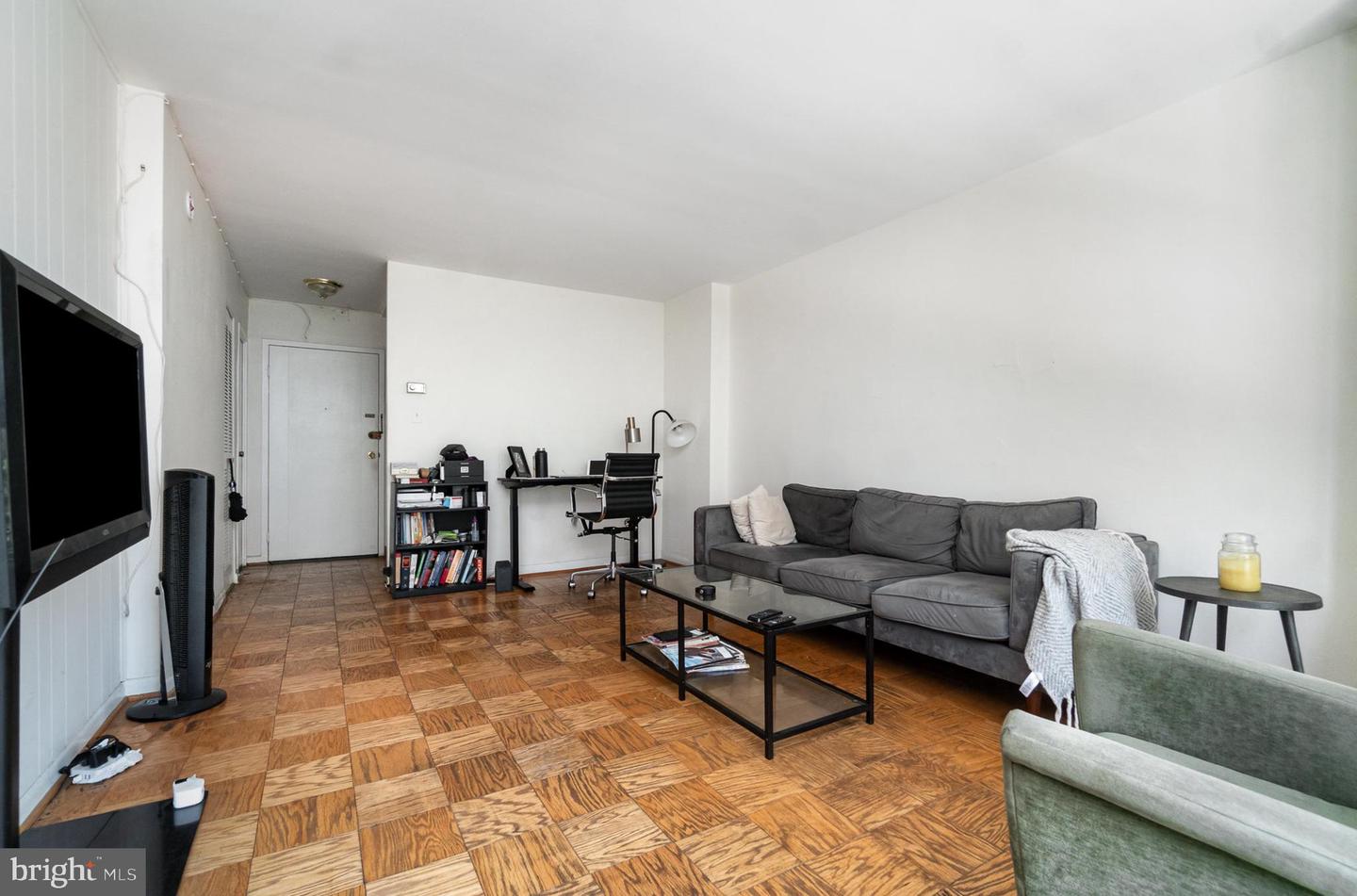 922 24TH ST NW #313, WASHINGTON, District Of Columbia 20037, 1 Bedroom Bedrooms, ,1 BathroomBathrooms,Residential,For sale,922 24TH ST NW #313,DCDC2200958 MLS # DCDC2200958