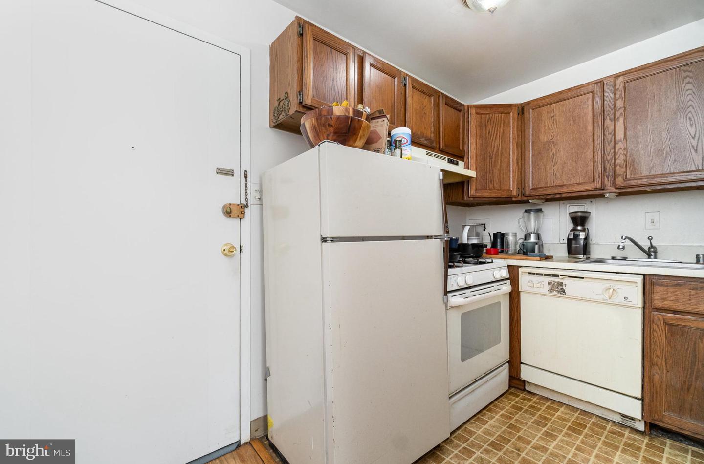 922 24TH ST NW #313, WASHINGTON, District Of Columbia 20037, 1 Bedroom Bedrooms, ,1 BathroomBathrooms,Residential,For sale,922 24TH ST NW #313,DCDC2200958 MLS # DCDC2200958