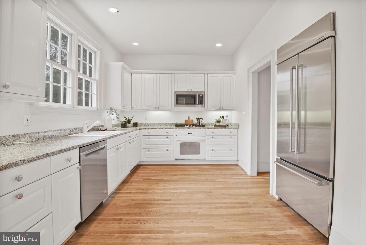 5222 LOUGHBORO RD NW, WASHINGTON, District Of Columbia 20016, 5 Bedrooms Bedrooms, ,4 BathroomsBathrooms,Residential,For sale,5222 LOUGHBORO RD NW,DCDC2210332 MLS # DCDC2210332