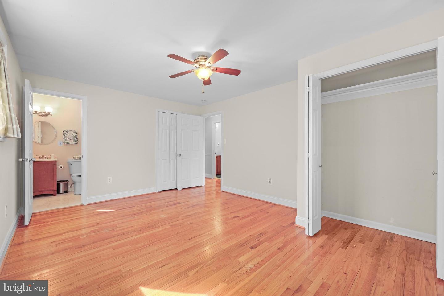 1400 34TH ST SE, WASHINGTON, District Of Columbia 20020, 3 Bedrooms Bedrooms, ,2 BathroomsBathrooms,Residential,For sale,1400 34TH ST SE,DCDC2211134 MLS # DCDC2211134