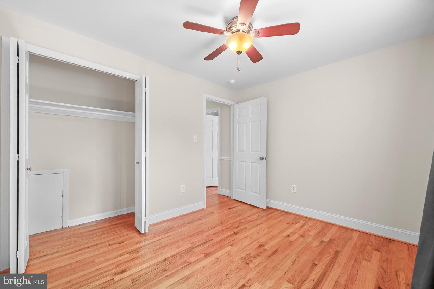 1400 34TH ST SE, WASHINGTON, District Of Columbia 20020, 3 Bedrooms Bedrooms, ,2 BathroomsBathrooms,Residential,For sale,1400 34TH ST SE,DCDC2211134 MLS # DCDC2211134