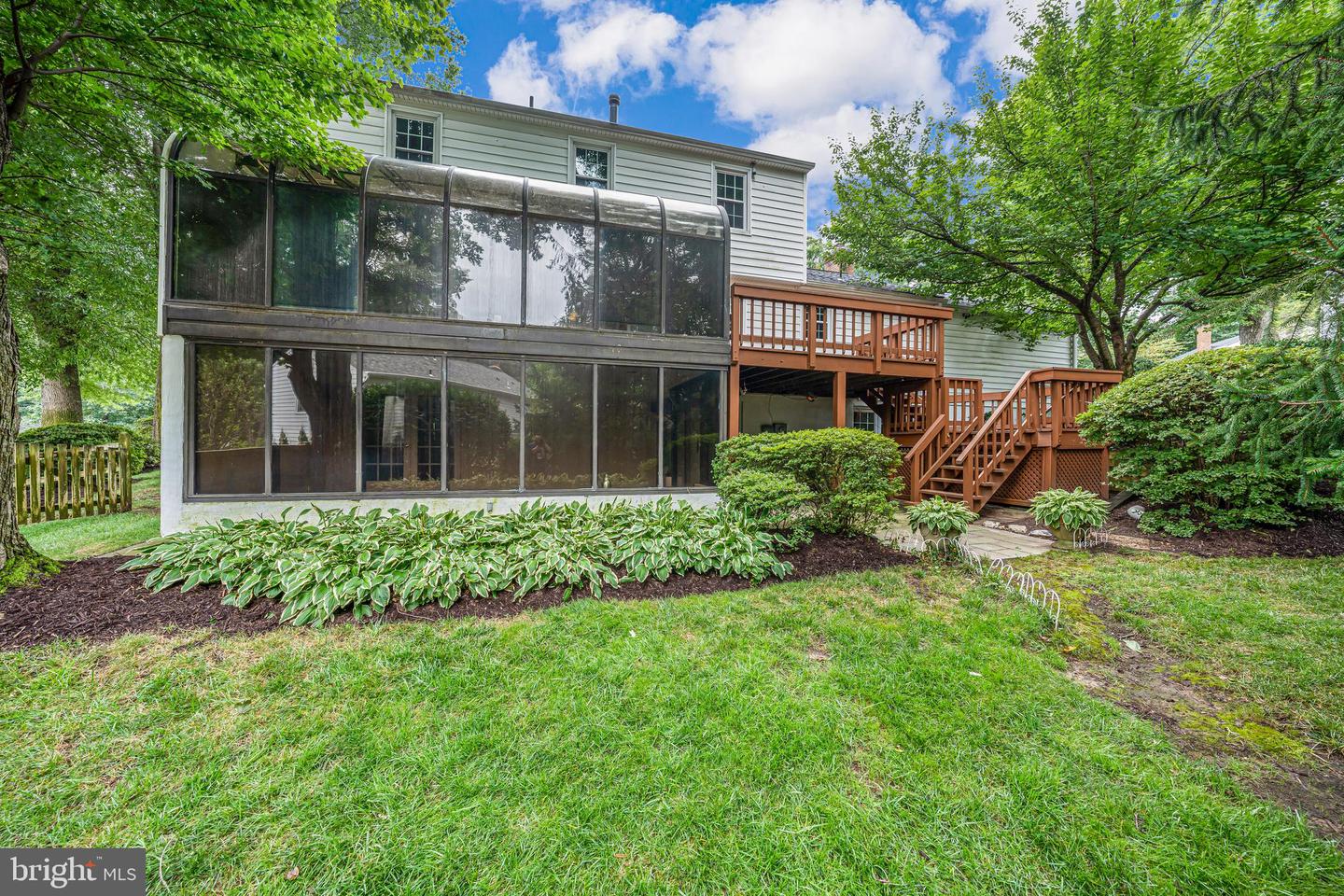 5009 KING DAVID BLVD, ANNANDALE, Virginia 22003, 4 Bedrooms Bedrooms, ,3 BathroomsBathrooms,Residential,For sale,5009 KING DAVID BLVD,VAFX2261376 MLS # VAFX2261376