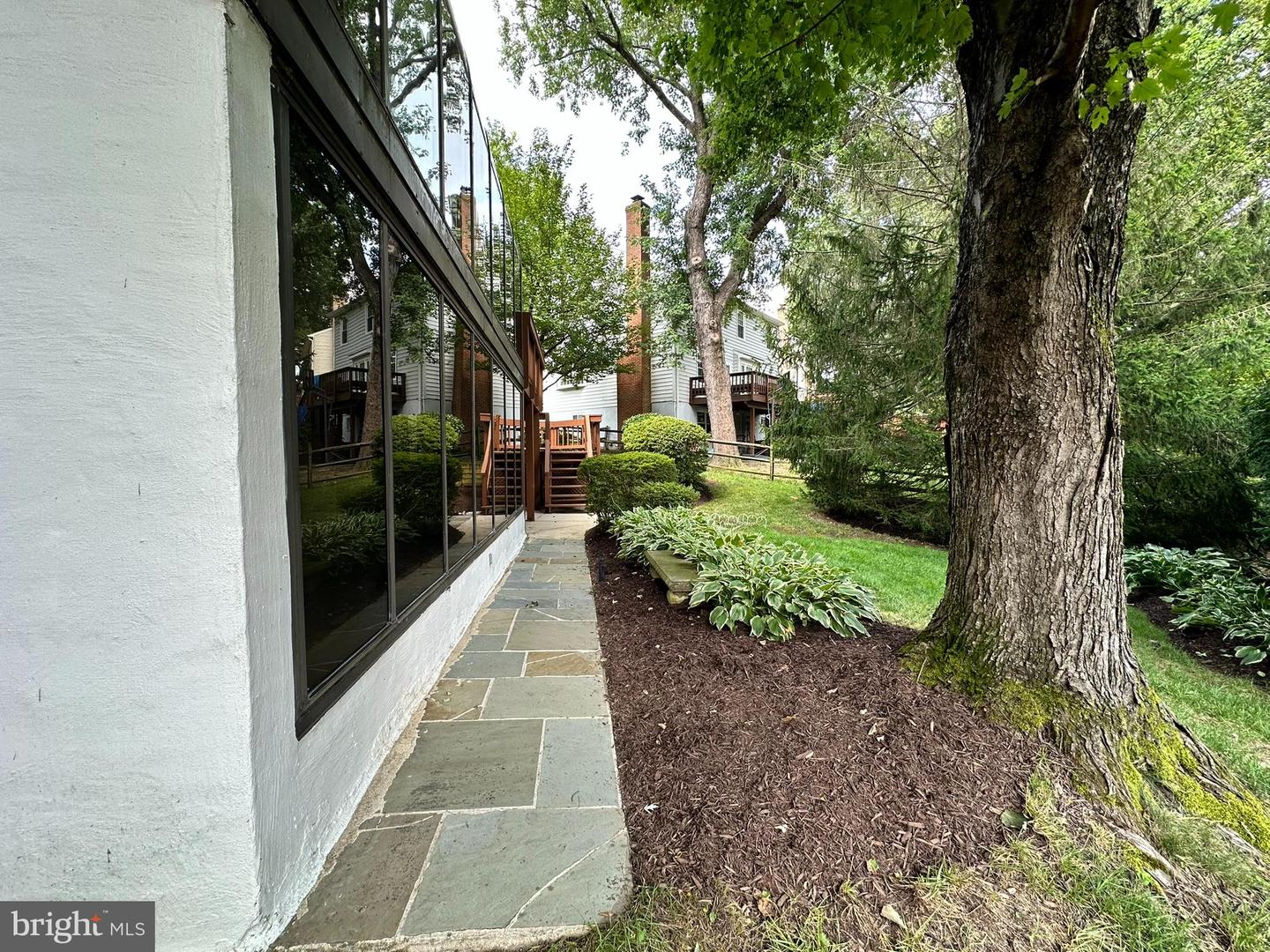 5009 KING DAVID BLVD, ANNANDALE, Virginia 22003, 4 Bedrooms Bedrooms, ,3 BathroomsBathrooms,Residential,For sale,5009 KING DAVID BLVD,VAFX2261376 MLS # VAFX2261376