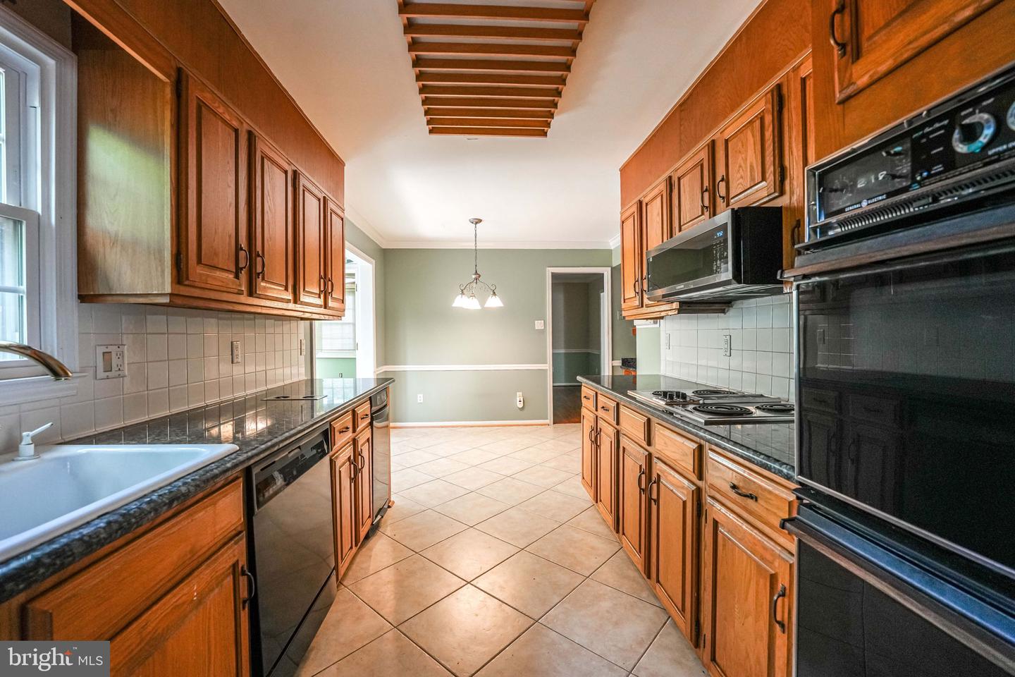 5009 KING DAVID BLVD, ANNANDALE, Virginia 22003, 4 Bedrooms Bedrooms, ,3 BathroomsBathrooms,Residential,For sale,5009 KING DAVID BLVD,VAFX2261376 MLS # VAFX2261376