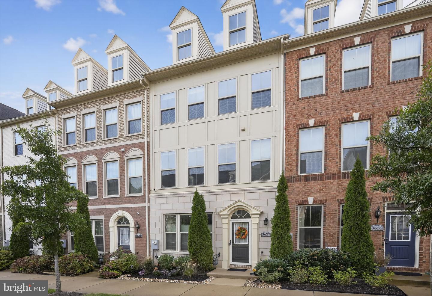 3637 JAMISON ST NE, WASHINGTON, District Of Columbia 20018, 4 Bedrooms Bedrooms, ,3 BathroomsBathrooms,Residential,For sale,3637 JAMISON ST NE,DCDC2226736 MLS # DCDC2226736 3637 JAMISON ST NE, WASHINGTON, District Of Columbia 20018, 4 Bedrooms Bedrooms, ,3 BathroomsBathrooms,Residential,For sale,3637 JAMISON ST NE,DCDC2226736 MLS # DCDC2226736