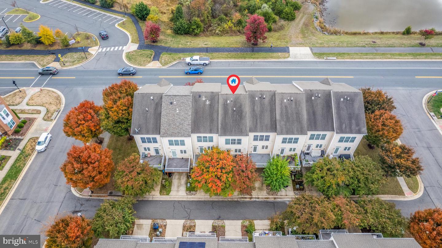 25065 RIDING CENTER DR, CHANTILLY, Virginia 20152, 3 Bedrooms Bedrooms, ,3 BathroomsBathrooms,Residential,For sale,25065 RIDING CENTER DR,VALO2109508 MLS # VALO2109508