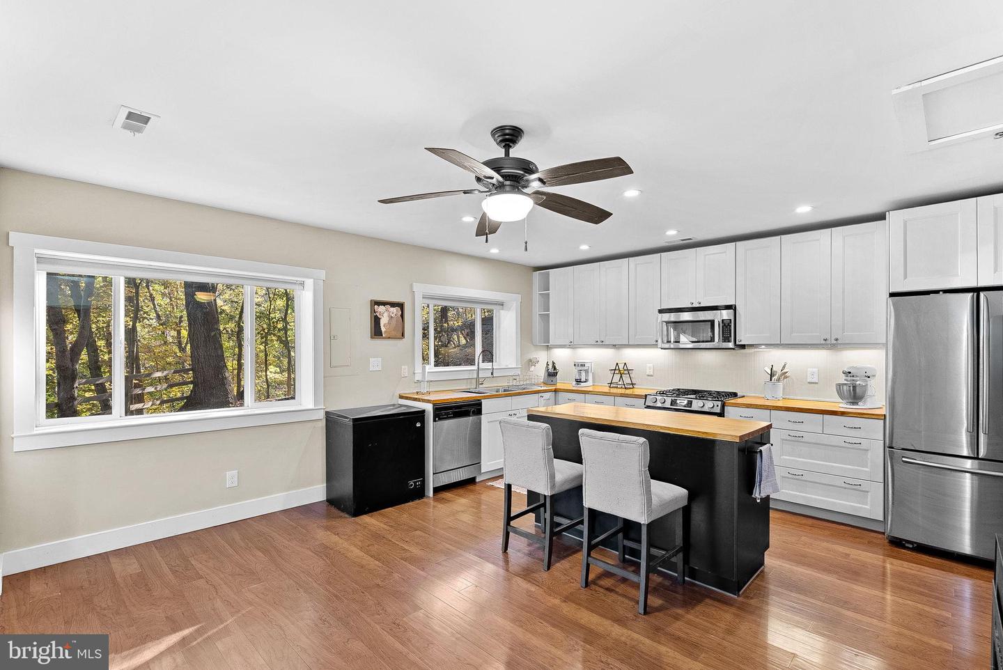 622 TIMBER LN, BLUEMONT, Virginia 20135, 3 Bedrooms Bedrooms, 5 Rooms Rooms,2 BathroomsBathrooms,Residential,For sale,622 TIMBER LN,VACL2006182 MLS # VACL2006182 622 TIMBER LN, BLUEMONT, Virginia 20135, 3 Bedrooms Bedrooms, 5 Rooms Rooms,2 BathroomsBathrooms,Residential,For sale,622 TIMBER LN,VACL2006182 MLS # VACL2006182