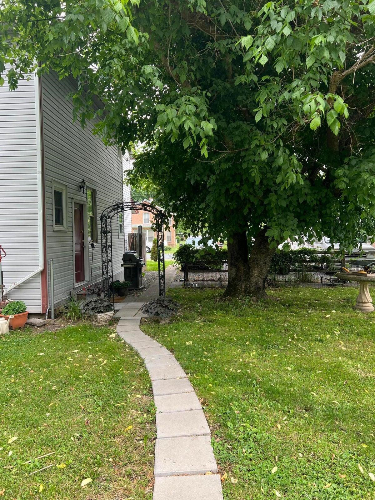 702 ANDERSON ST, GLASGOW, Virginia 24555, 3 Bedrooms Bedrooms, ,2 BathroomsBathrooms,Residential,702 Anderson St Glasgow, VA 24555,702 ANDERSON ST,672181 MLS # 672181 702 ANDERSON ST, GLASGOW, Virginia 24555, 3 Bedrooms Bedrooms, ,2 BathroomsBathrooms,Residential,702 Anderson St Glasgow, VA 24555,702 ANDERSON ST,672181 MLS # 672181