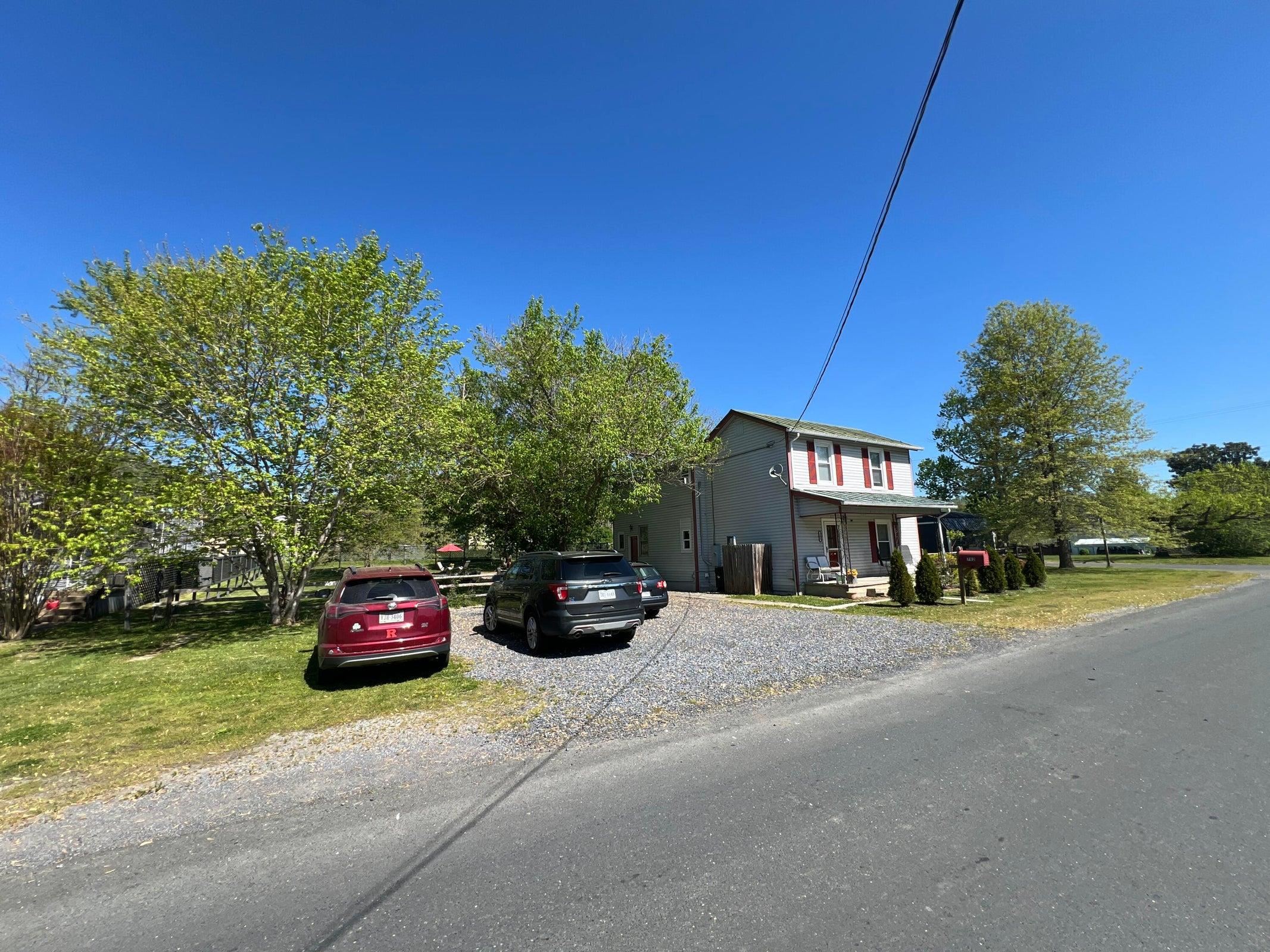 Plenty of off-street parking. Plenty of off-street parking.