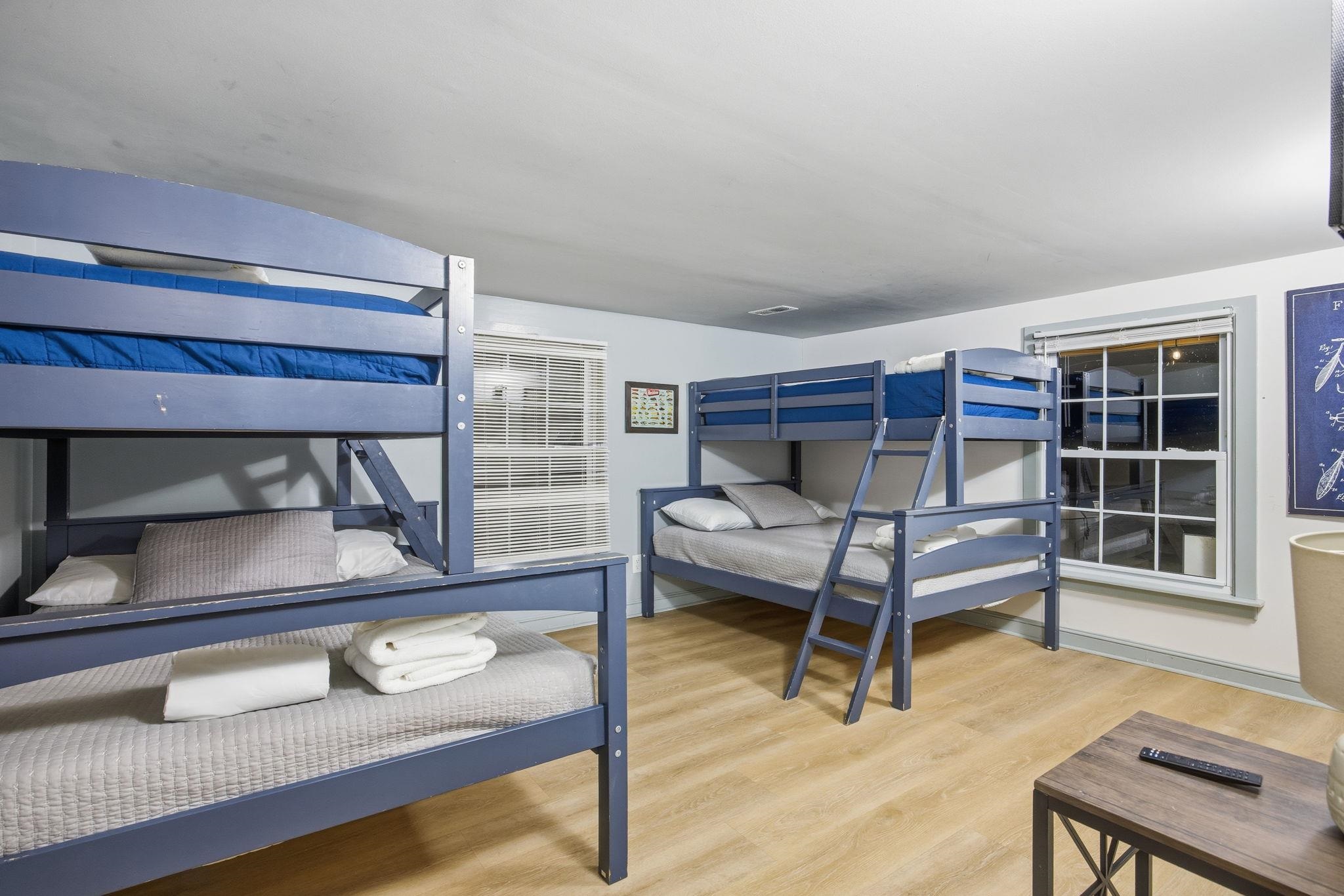 3635 RIVERBEND DR, ELKTON, Virginia 22827, 5 Bedrooms Bedrooms, ,3 BathroomsBathrooms,Residential,3635 RIVERBEND DR,672191 MLS # 672191