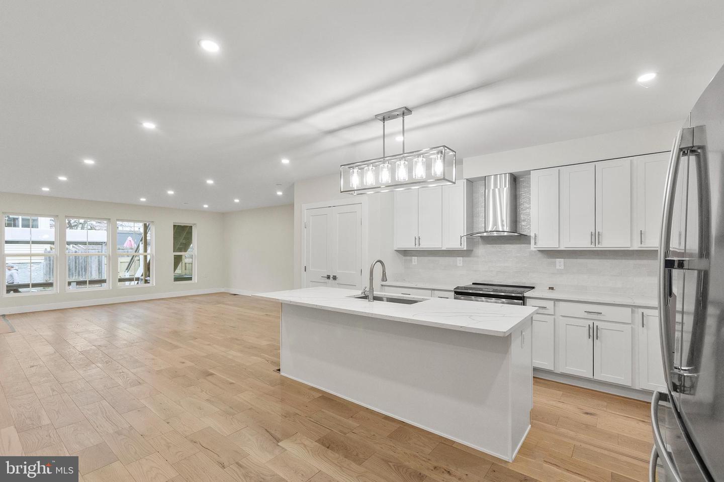 5404 4TH ST NW #1, WASHINGTON, District Of Columbia 20011, 4 Bedrooms Bedrooms, ,4 BathroomsBathrooms,Residential,For sale,5404 4TH ST NW #1,DCDC2232884 MLS # DCDC2232884