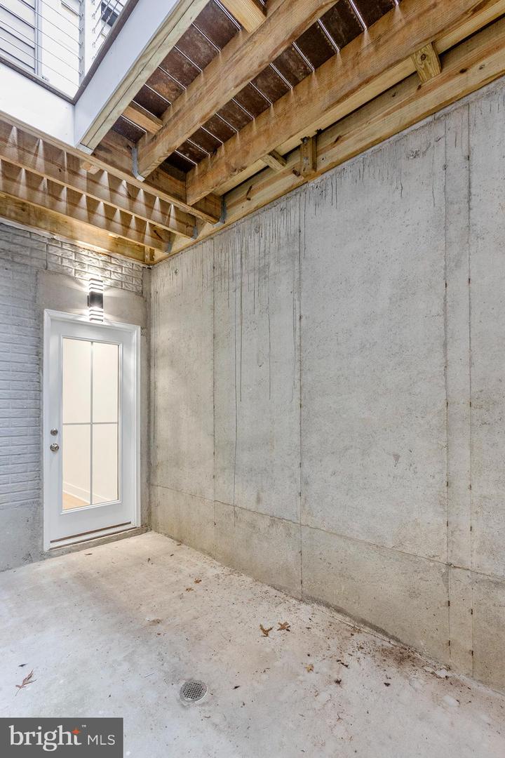 5404 4TH ST NW #1, WASHINGTON, District Of Columbia 20011, 4 Bedrooms Bedrooms, ,4 BathroomsBathrooms,Residential,For sale,5404 4TH ST NW #1,DCDC2232884 MLS # DCDC2232884