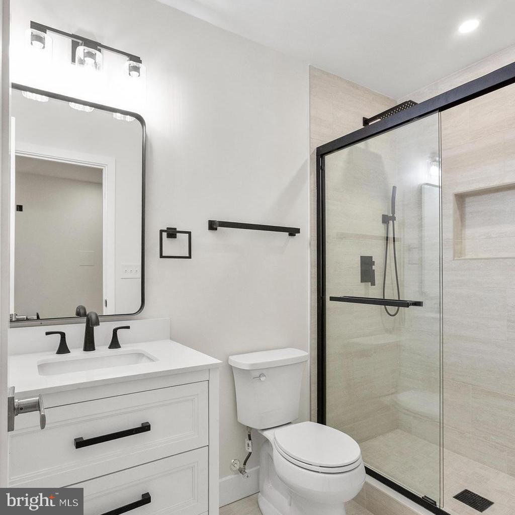 5404 4TH ST NW #1, WASHINGTON, District Of Columbia 20011, 4 Bedrooms Bedrooms, ,4 BathroomsBathrooms,Residential,For sale,5404 4TH ST NW #1,DCDC2232884 MLS # DCDC2232884