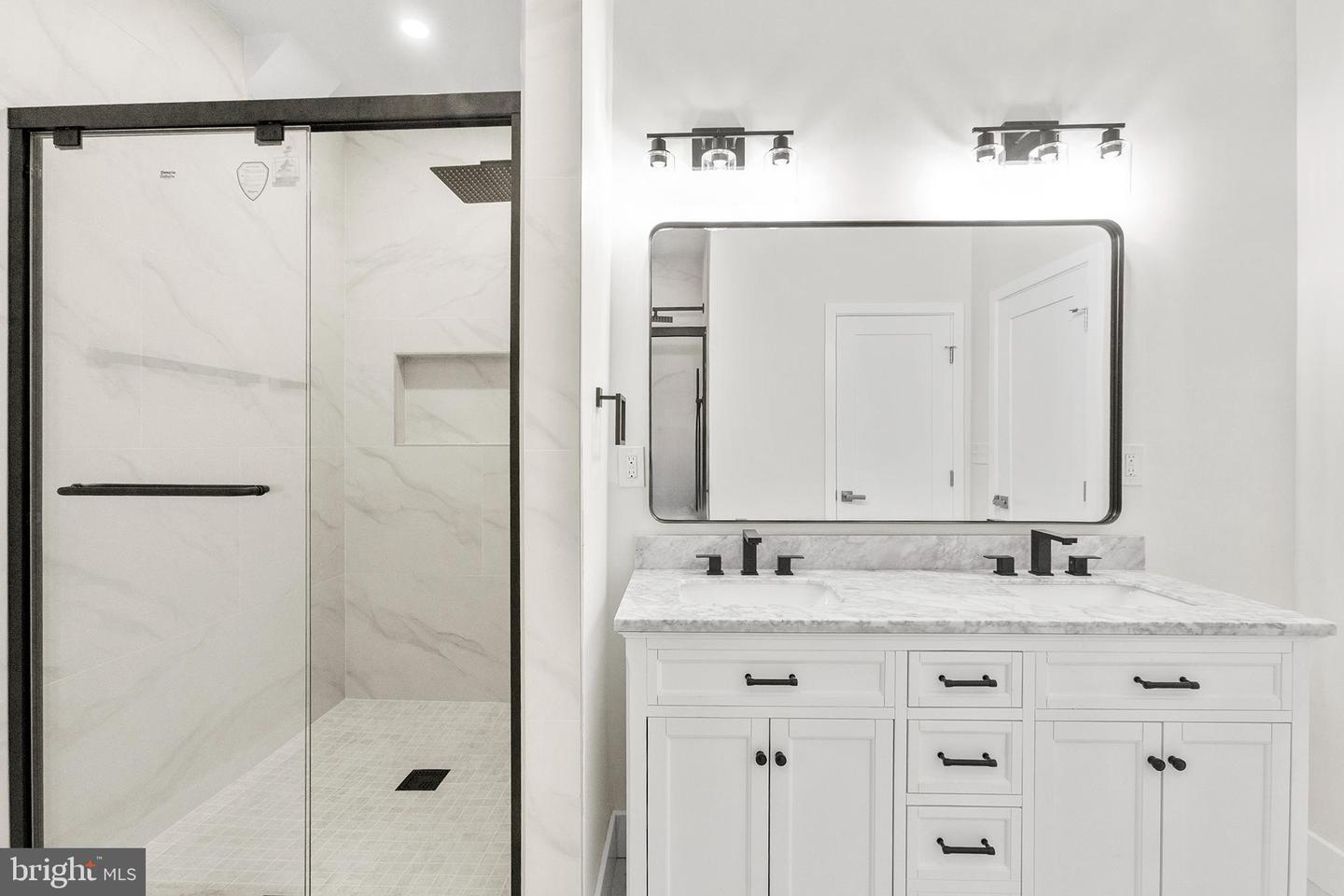 5404 4TH ST NW #1, WASHINGTON, District Of Columbia 20011, 4 Bedrooms Bedrooms, ,4 BathroomsBathrooms,Residential,For sale,5404 4TH ST NW #1,DCDC2232884 MLS # DCDC2232884