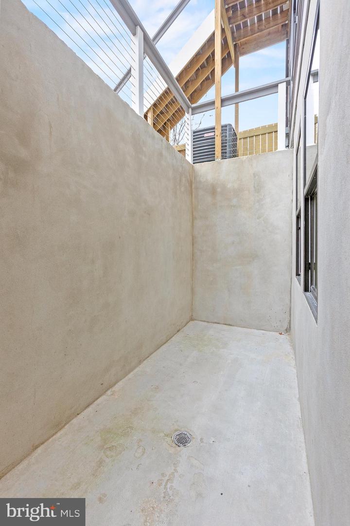 5404 4TH ST NW #1, WASHINGTON, District Of Columbia 20011, 4 Bedrooms Bedrooms, ,4 BathroomsBathrooms,Residential,For sale,5404 4TH ST NW #1,DCDC2232884 MLS # DCDC2232884