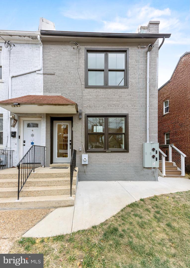 5404 4TH ST NW #2, WASHINGTON, District Of Columbia 20011, 4 Bedrooms Bedrooms, ,3 BathroomsBathrooms,Residential,For sale,5404 4TH ST NW #2,DCDC2232892 MLS # DCDC2232892 5404 4TH ST NW #2, WASHINGTON, District Of Columbia 20011, 4 Bedrooms Bedrooms, ,3 BathroomsBathrooms,Residential,For sale,5404 4TH ST NW #2,DCDC2232892 MLS # DCDC2232892