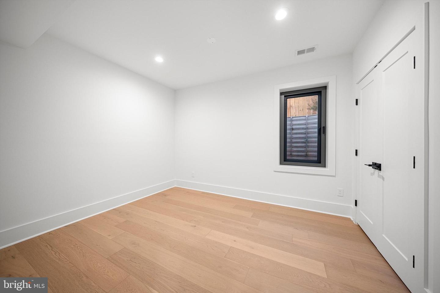 2100 S NELSON ST, ARLINGTON, Virginia 22204, 5 Bedrooms Bedrooms, ,4 BathroomsBathrooms,Residential,For sale,2100 S NELSON ST,VAAR2066752 MLS # VAAR2066752 2100 S NELSON ST, ARLINGTON, Virginia 22204, 5 Bedrooms Bedrooms, ,4 BathroomsBathrooms,Residential,For sale,2100 S NELSON ST,VAAR2066752 MLS # VAAR2066752