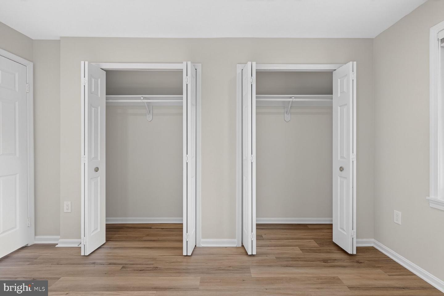 3854 9TH RD S #3854, ARLINGTON, Virginia 22204, 2 Bedrooms Bedrooms, ,2 BathroomsBathrooms,Residential,For sale,3854 9TH RD S #3854,VAAR2066920 MLS # VAAR2066920