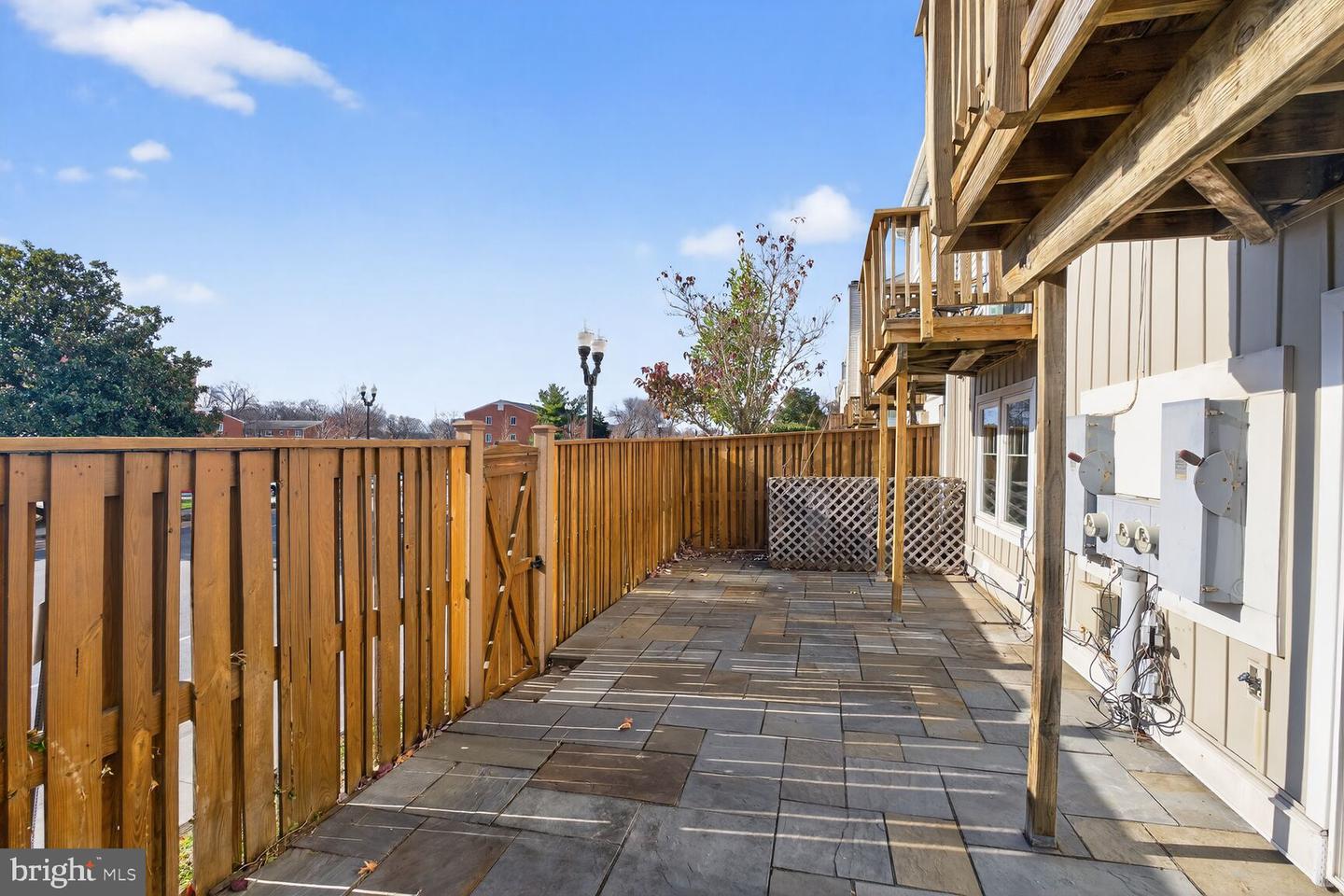 3854 9TH RD S #3854, ARLINGTON, Virginia 22204, 2 Bedrooms Bedrooms, ,2 BathroomsBathrooms,Residential,For sale,3854 9TH RD S #3854,VAAR2066920 MLS # VAAR2066920