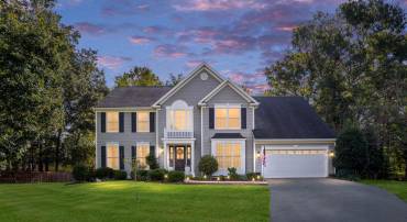 11703 WALSH CT, FREDERICKSBURG, Virginia 22408, 5 Bedrooms Bedrooms, ,3 BathroomsBathrooms,Residential,For sale,11703 WALSH CT,VASP2038142 MLS # VASP2038142