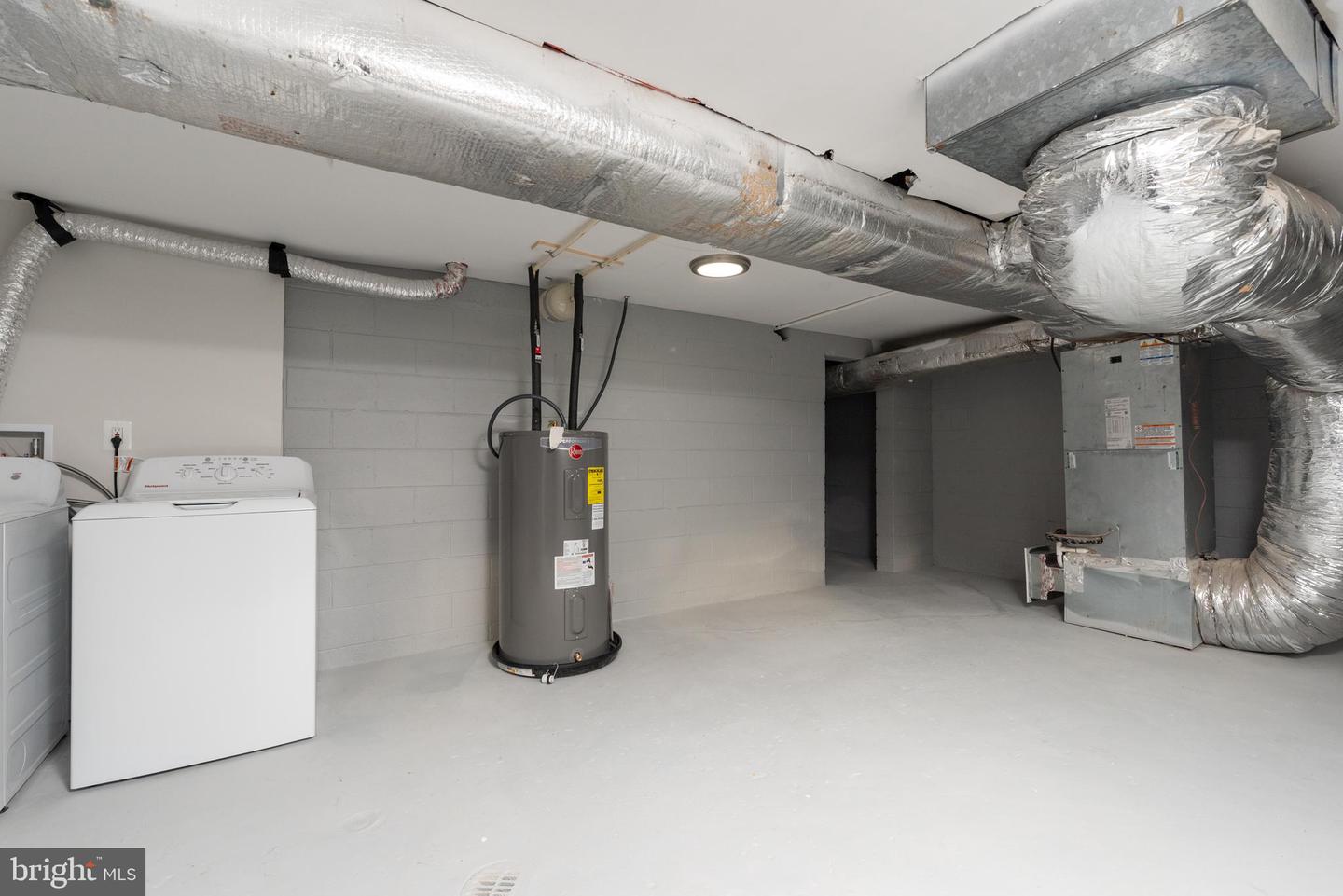 1812 PARKWAY, NORTH CHESTERFIELD, Virginia 23224, 4 Bedrooms Bedrooms, ,3 BathroomsBathrooms,Residential,For sale,1812 PARKWAY,VACF2001340 MLS # VACF2001340