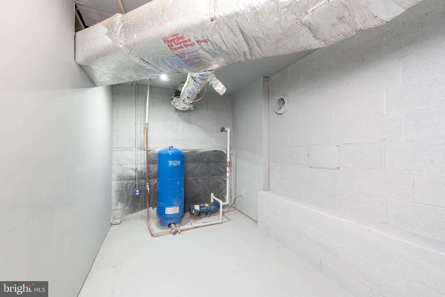 1812 PARKWAY, NORTH CHESTERFIELD, Virginia 23224, 4 Bedrooms Bedrooms, ,3 BathroomsBathrooms,Residential,For sale,1812 PARKWAY,VACF2001340 MLS # VACF2001340