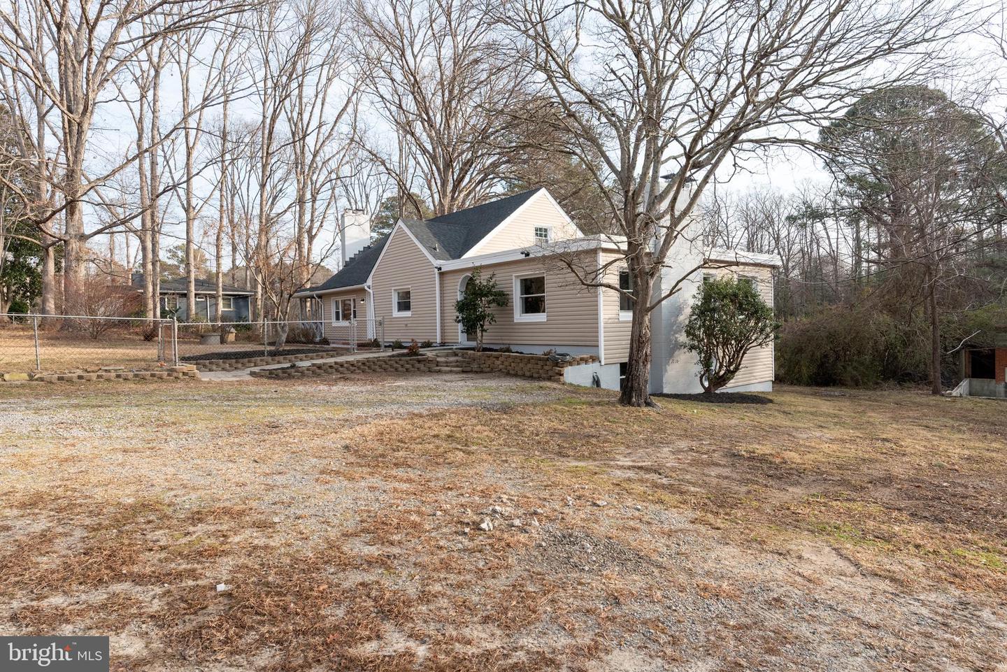 1812 PARKWAY, NORTH CHESTERFIELD, Virginia 23224, 4 Bedrooms Bedrooms, ,3 BathroomsBathrooms,Residential,For sale,1812 PARKWAY,VACF2001340 MLS # VACF2001340