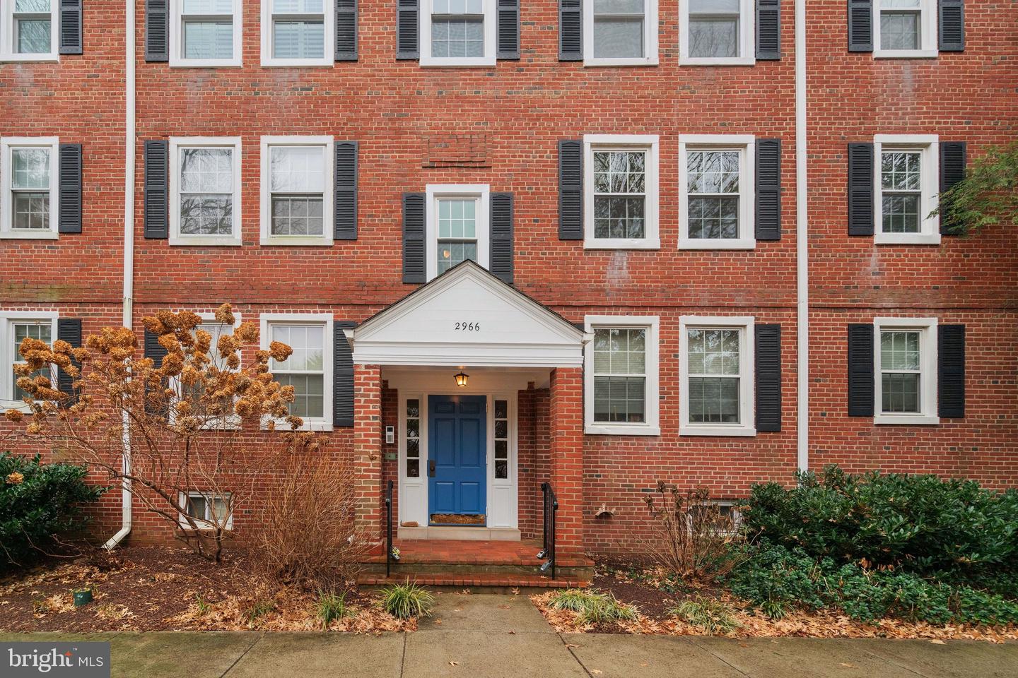 2966 S COLUMBUS ST #B2, ARLINGTON, Virginia 22206, 1 Bedroom Bedrooms, ,1 BathroomBathrooms,Residential,For sale,2966 S COLUMBUS ST #B2,VAAX2052726 MLS # VAAX2052726