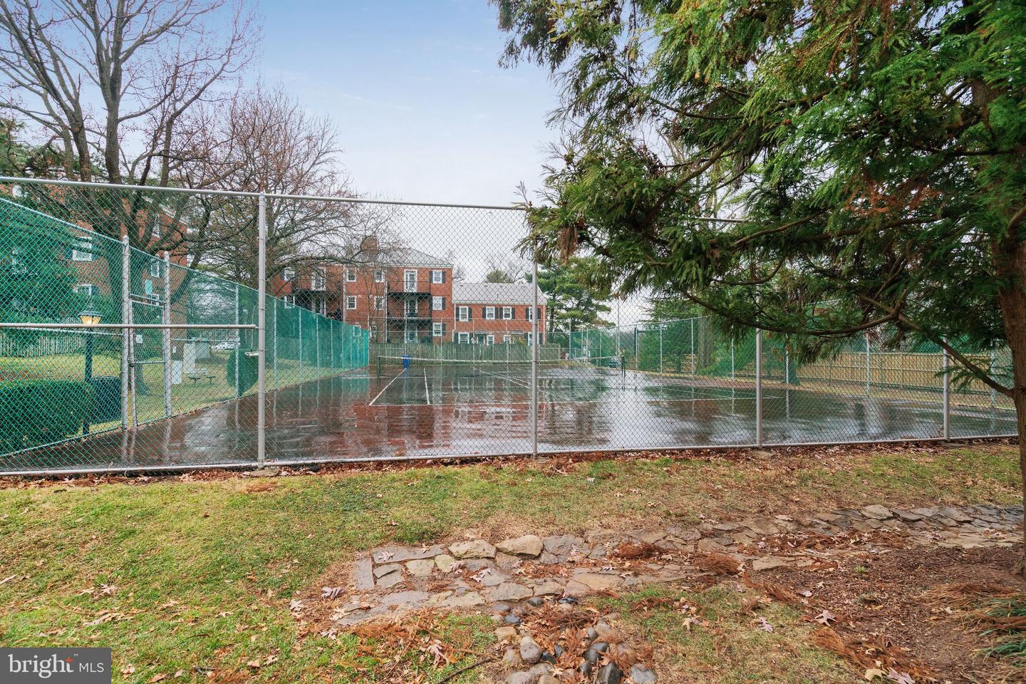 2966 S COLUMBUS ST #B2, ARLINGTON, Virginia 22206, 1 Bedroom Bedrooms, ,1 BathroomBathrooms,Residential,For sale,2966 S COLUMBUS ST #B2,VAAX2052726 MLS # VAAX2052726