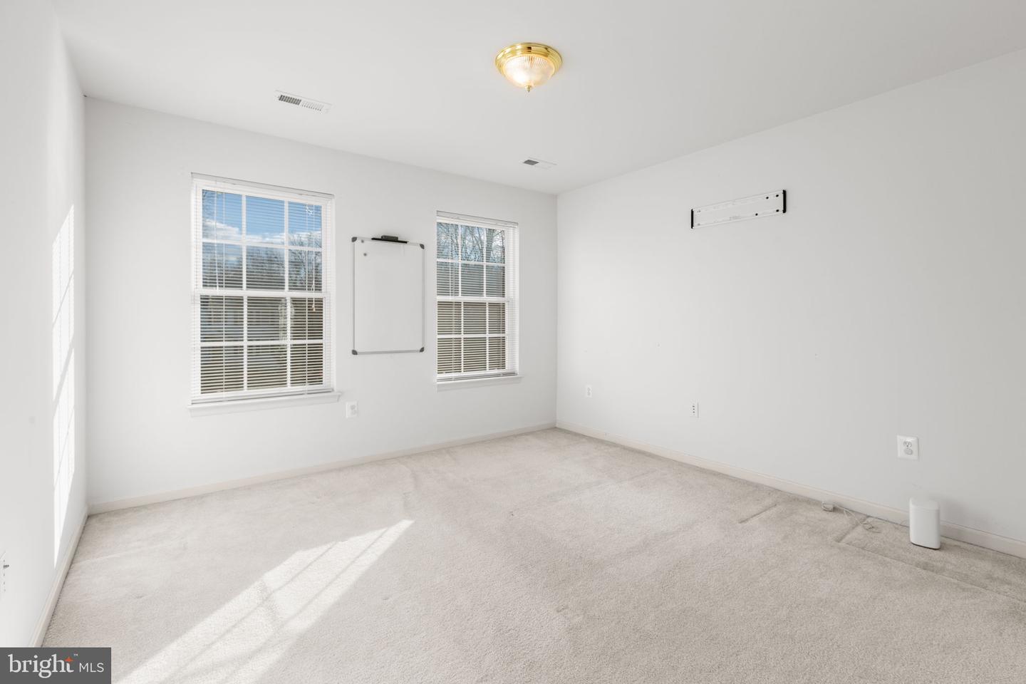 2 BASALT DR, FREDERICKSBURG, Virginia 22406, 5 Bedrooms Bedrooms, ,3 BathroomsBathrooms,Residential,For sale,2 BASALT DR,VAST2044916 MLS # VAST2044916