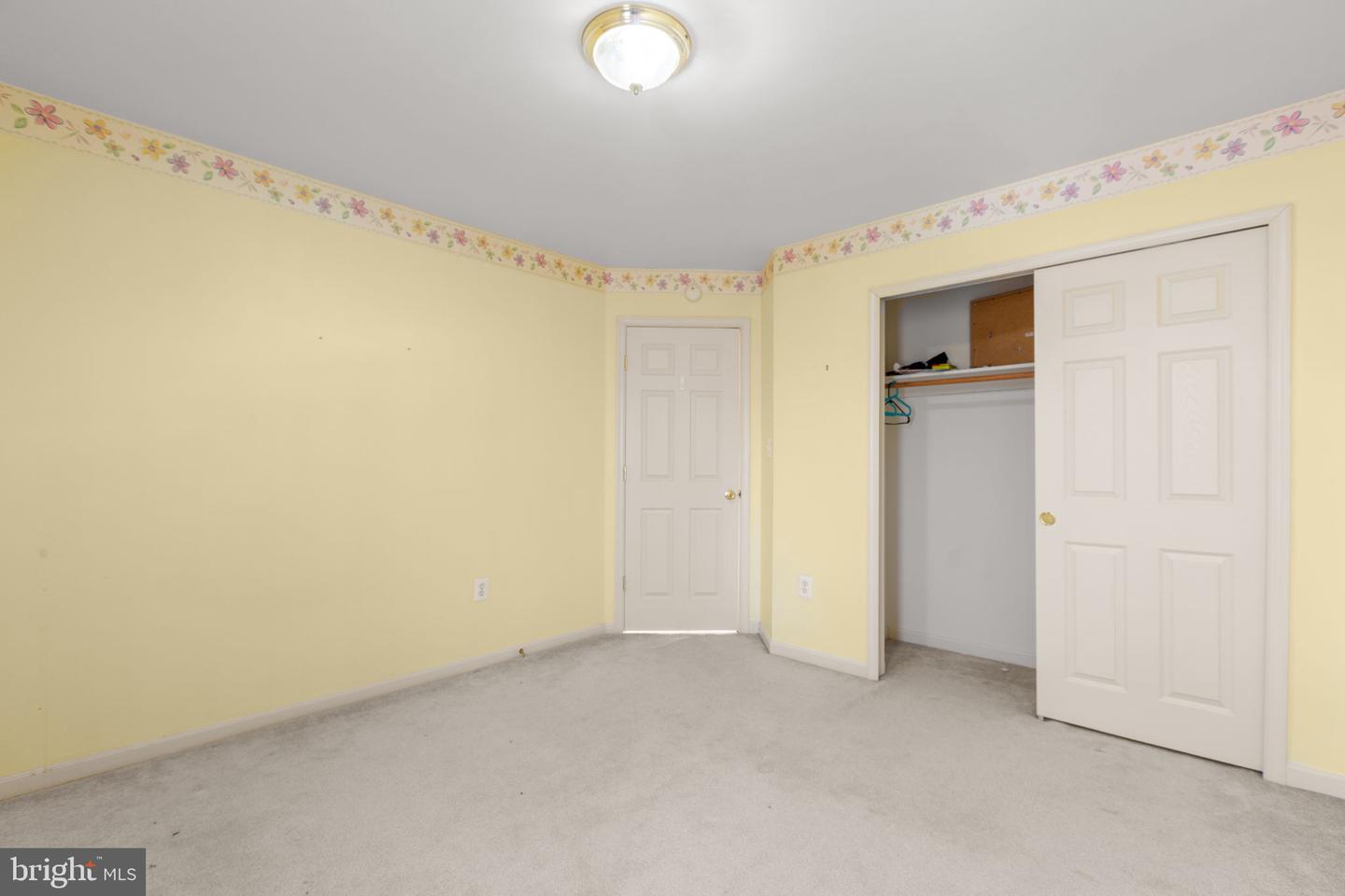 2 BASALT DR, FREDERICKSBURG, Virginia 22406, 5 Bedrooms Bedrooms, ,3 BathroomsBathrooms,Residential,For sale,2 BASALT DR,VAST2044916 MLS # VAST2044916