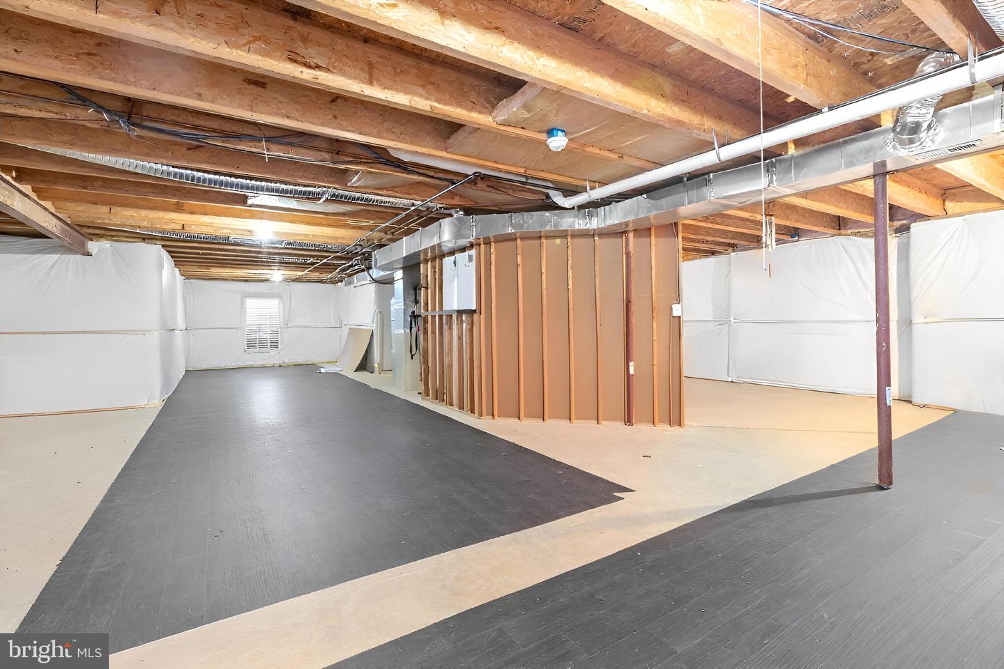 2 BASALT DR, FREDERICKSBURG, Virginia 22406, 5 Bedrooms Bedrooms, ,3 BathroomsBathrooms,Residential,For sale,2 BASALT DR,VAST2044916 MLS # VAST2044916