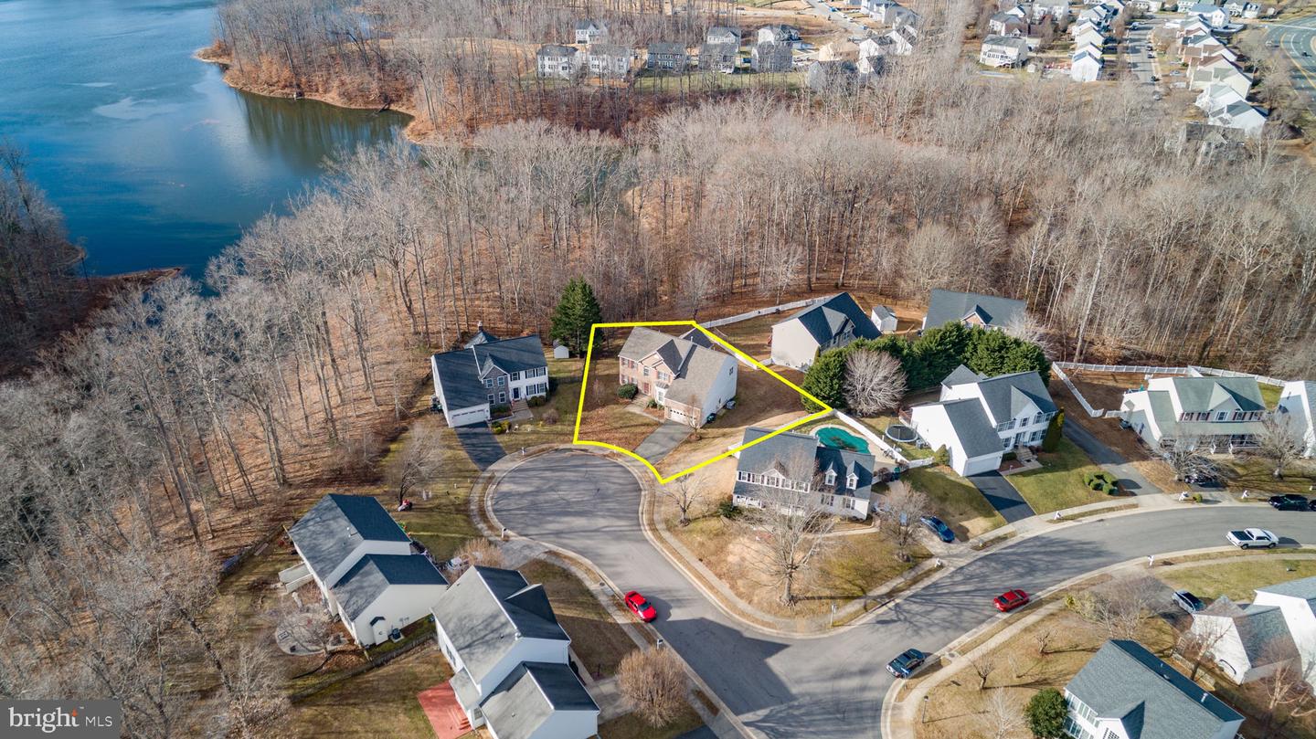 2 BASALT DR, FREDERICKSBURG, Virginia 22406, 5 Bedrooms Bedrooms, ,3 BathroomsBathrooms,Residential,For sale,2 BASALT DR,VAST2044916 MLS # VAST2044916