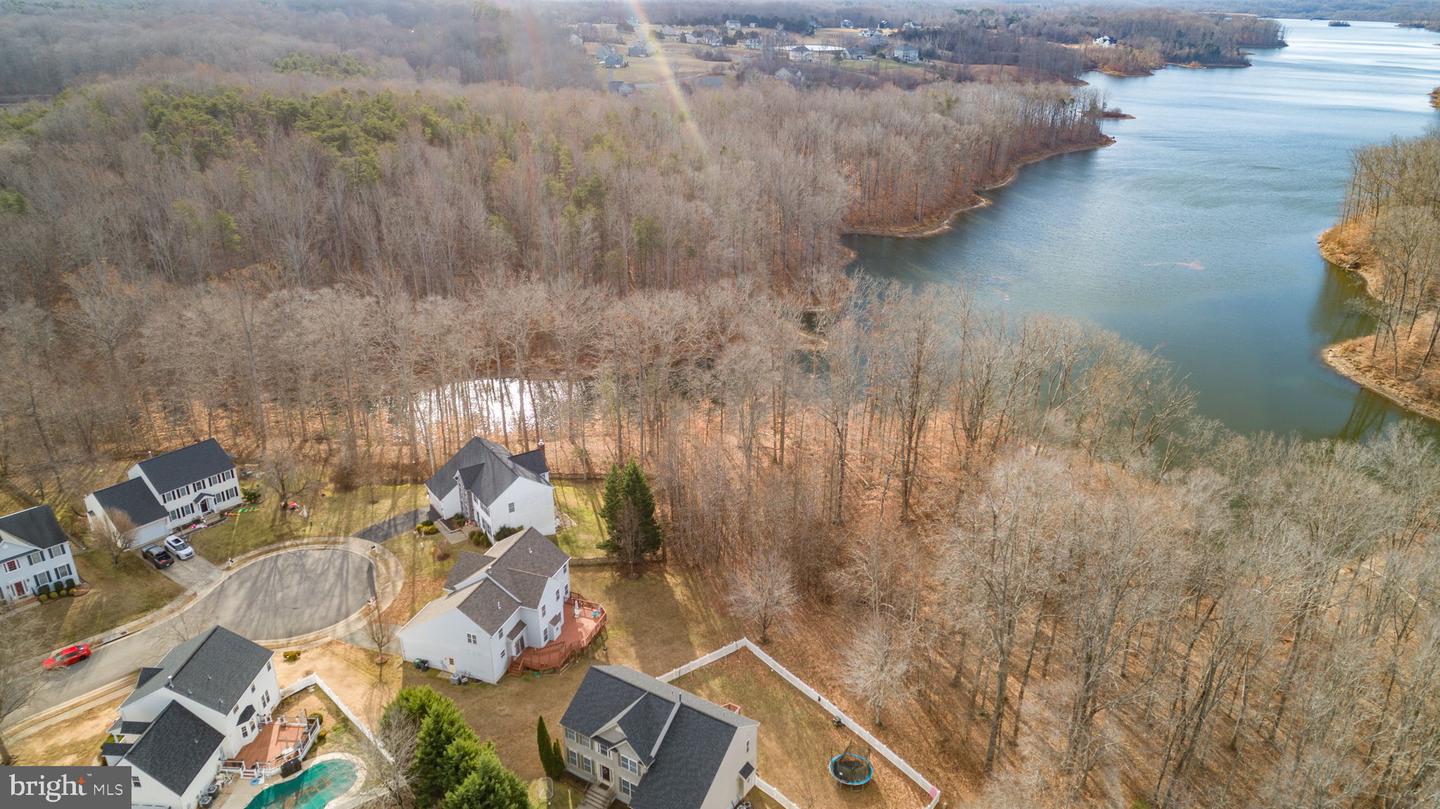 2 BASALT DR, FREDERICKSBURG, Virginia 22406, 5 Bedrooms Bedrooms, ,3 BathroomsBathrooms,Residential,For sale,2 BASALT DR,VAST2044916 MLS # VAST2044916