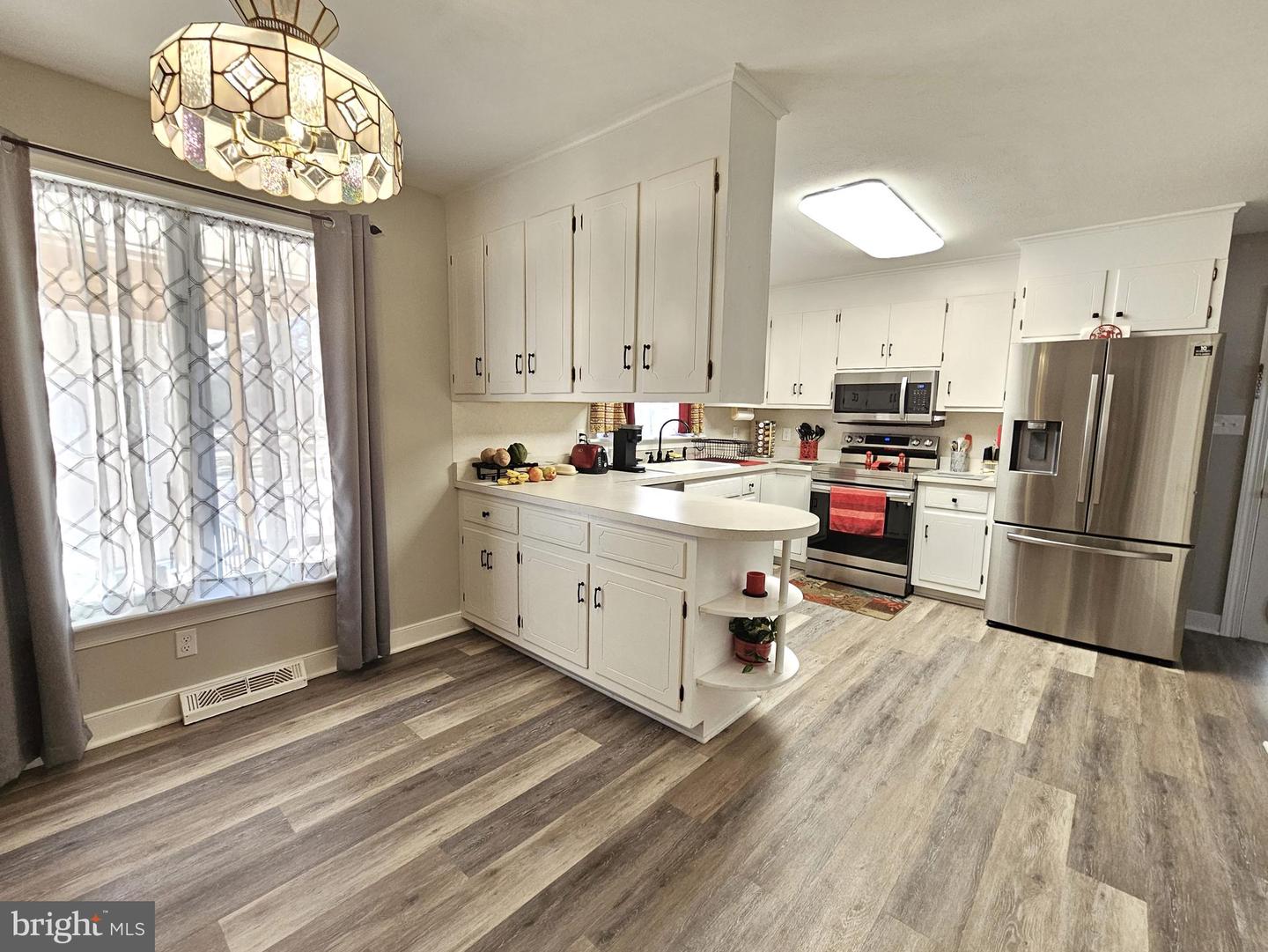 508 KEVIN DR, FARMVILLE, Virginia 23901, 4 Bedrooms Bedrooms, 10 Rooms Rooms,3 BathroomsBathrooms,Residential,For sale,508 KEVIN DR,VACB2000084 MLS # VACB2000084