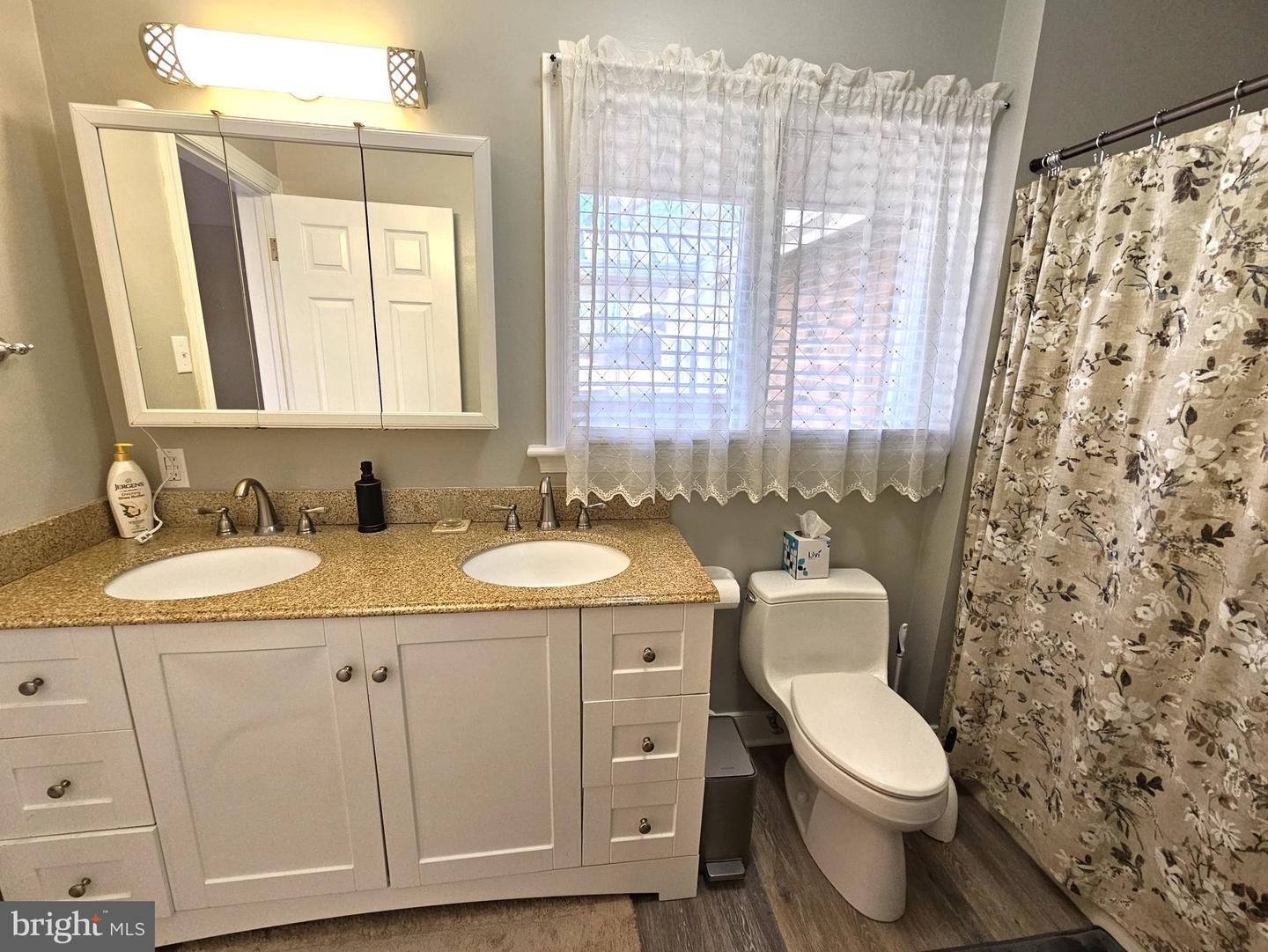 508 KEVIN DR, FARMVILLE, Virginia 23901, 4 Bedrooms Bedrooms, 10 Rooms Rooms,3 BathroomsBathrooms,Residential,For sale,508 KEVIN DR,VACB2000084 MLS # VACB2000084