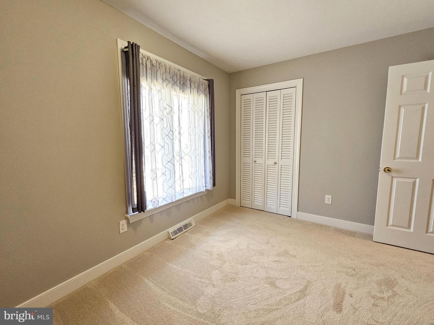 508 KEVIN DR, FARMVILLE, Virginia 23901, 4 Bedrooms Bedrooms, 10 Rooms Rooms,3 BathroomsBathrooms,Residential,For sale,508 KEVIN DR,VACB2000084 MLS # VACB2000084