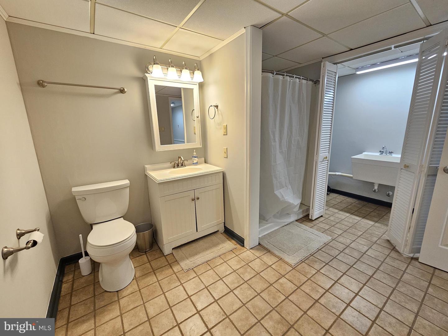 508 KEVIN DR, FARMVILLE, Virginia 23901, 4 Bedrooms Bedrooms, 10 Rooms Rooms,3 BathroomsBathrooms,Residential,For sale,508 KEVIN DR,VACB2000084 MLS # VACB2000084