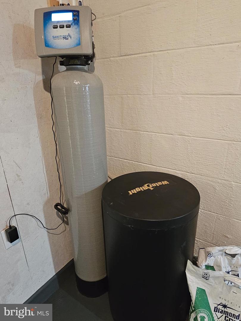 508 KEVIN DR, FARMVILLE, Virginia 23901, 4 Bedrooms Bedrooms, 10 Rooms Rooms,3 BathroomsBathrooms,Residential,For sale,508 KEVIN DR,VACB2000084 MLS # VACB2000084