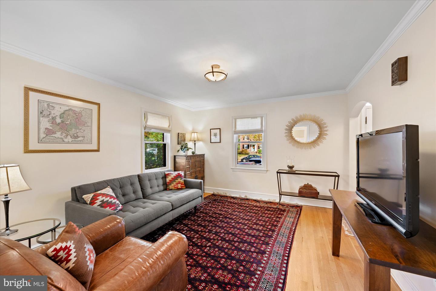 712 S WAYNE ST, ARLINGTON, Virginia 22204, 4 Bedrooms Bedrooms, ,3 BathroomsBathrooms,Residential,For sale,712 S WAYNE ST,VAAR2067250 MLS # VAAR2067250 712 S WAYNE ST, ARLINGTON, Virginia 22204, 4 Bedrooms Bedrooms, ,3 BathroomsBathrooms,Residential,For sale,712 S WAYNE ST,VAAR2067250 MLS # VAAR2067250