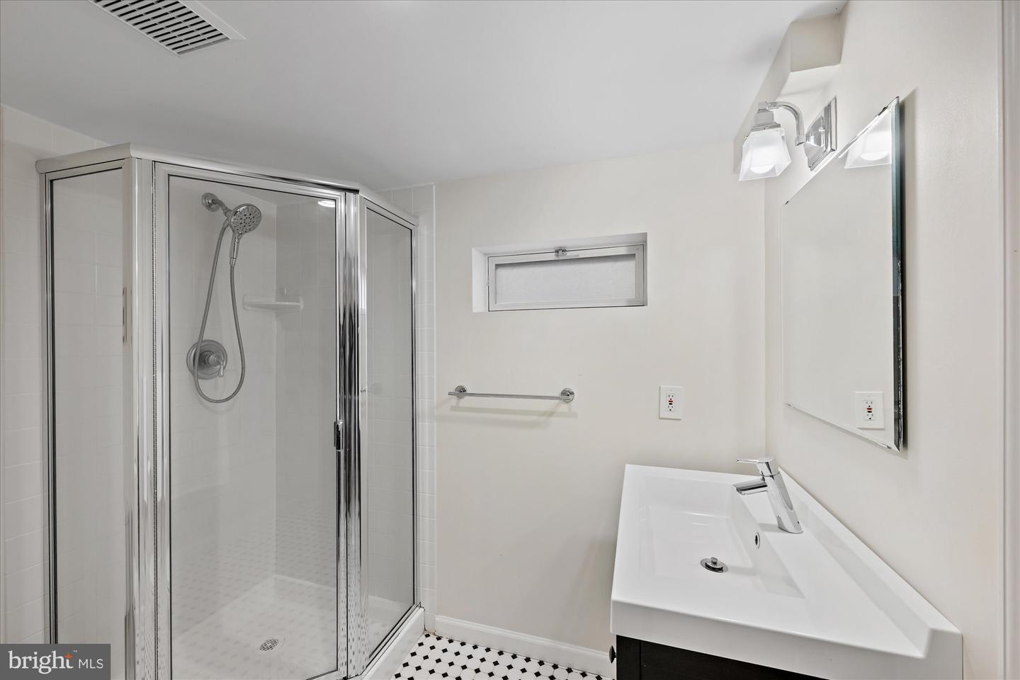 712 S WAYNE ST, ARLINGTON, Virginia 22204, 4 Bedrooms Bedrooms, ,3 BathroomsBathrooms,Residential,For sale,712 S WAYNE ST,VAAR2067250 MLS # VAAR2067250 712 S WAYNE ST, ARLINGTON, Virginia 22204, 4 Bedrooms Bedrooms, ,3 BathroomsBathrooms,Residential,For sale,712 S WAYNE ST,VAAR2067250 MLS # VAAR2067250